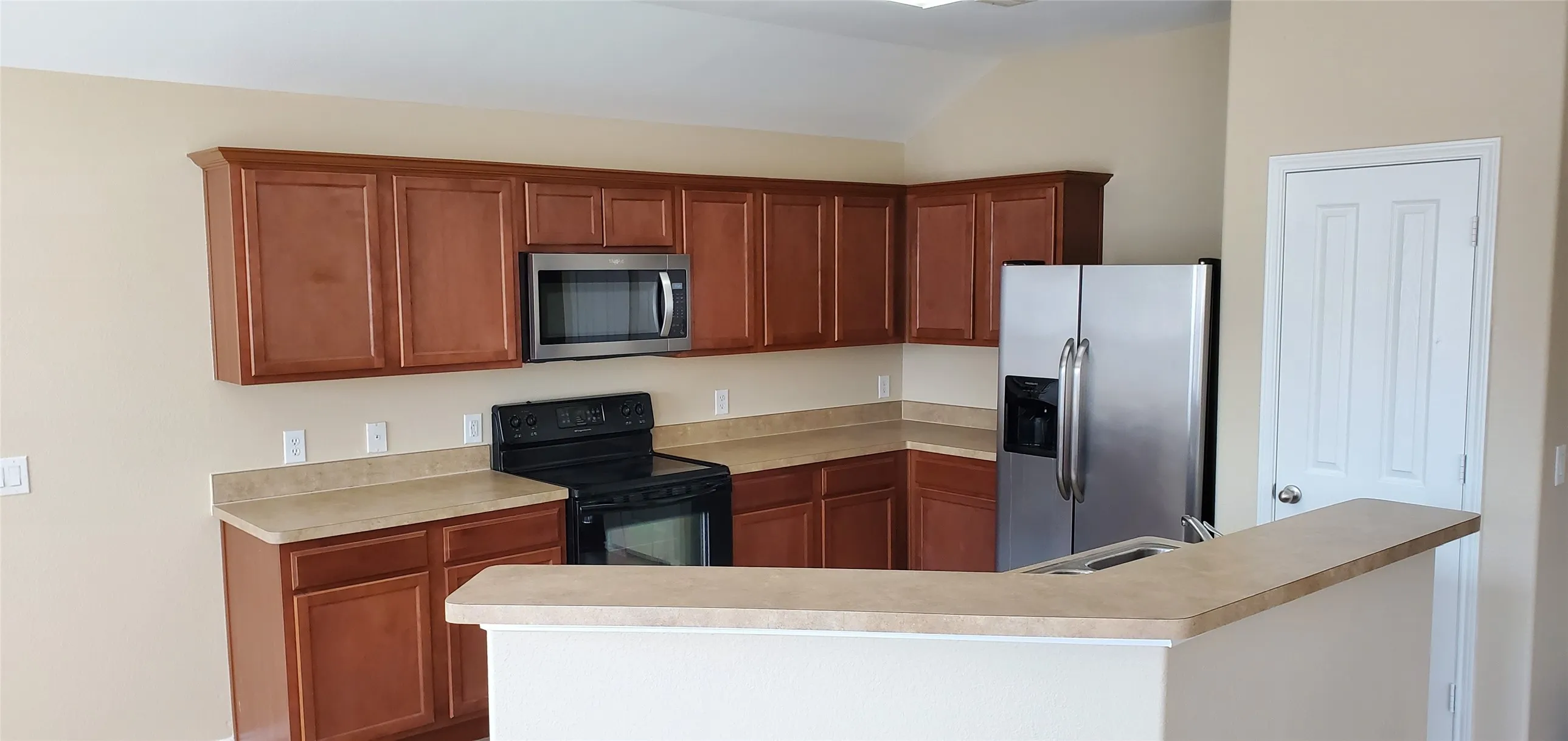 Single Family Residence For Rent in Denton County , 1808 Morning Dove, Aubrey, Texas 76227, 3 Bedrooms, 2 Bathrooms, 2 Garage spaces, 1,556 Sqft, built in 2008, Price $1,895, mls#21265372, Real Estate Agent in Aubrey, Homes For Rent in Denton county, Homes For Rent in Aubrey, Realtor in Aubrey Texas, Real Estate Brokerage Independent Realty Texas, Luminita Cordes Realtor