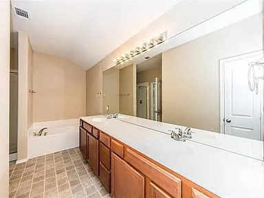 Single Family Residence For Rent in Denton County , 1808 Morning Dove, Aubrey, Texas 76227, 3 Bedrooms, 2 Bathrooms, 2 Garage spaces, 1,556 Sqft, built in 2008, Price $1,895, mls#21265372, Real Estate Agent in Aubrey, Homes For Rent in Denton county, Homes For Rent in Aubrey, Realtor in Aubrey Texas, Real Estate Brokerage Independent Realty Texas, Luminita Cordes Realtor