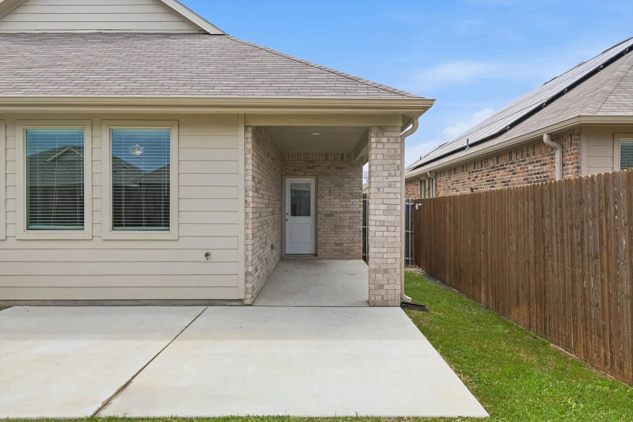 Single Family Residence For Sale in Collin County , 716 Biscay Way, Princeton, Texas 75407, 4 Bedroom, 2 Bathroom, 2 Garage spaces, 1,994 Sqft, built in 2021, mls#21235439, Real Estate Agent in Princeton, Homes For Sale in Collin county, Homes For Sale in Princeton, Realtor in Princeton Texas, Real Estate Brokerage Independent Realty Texas, Luminita Cordes Realtor