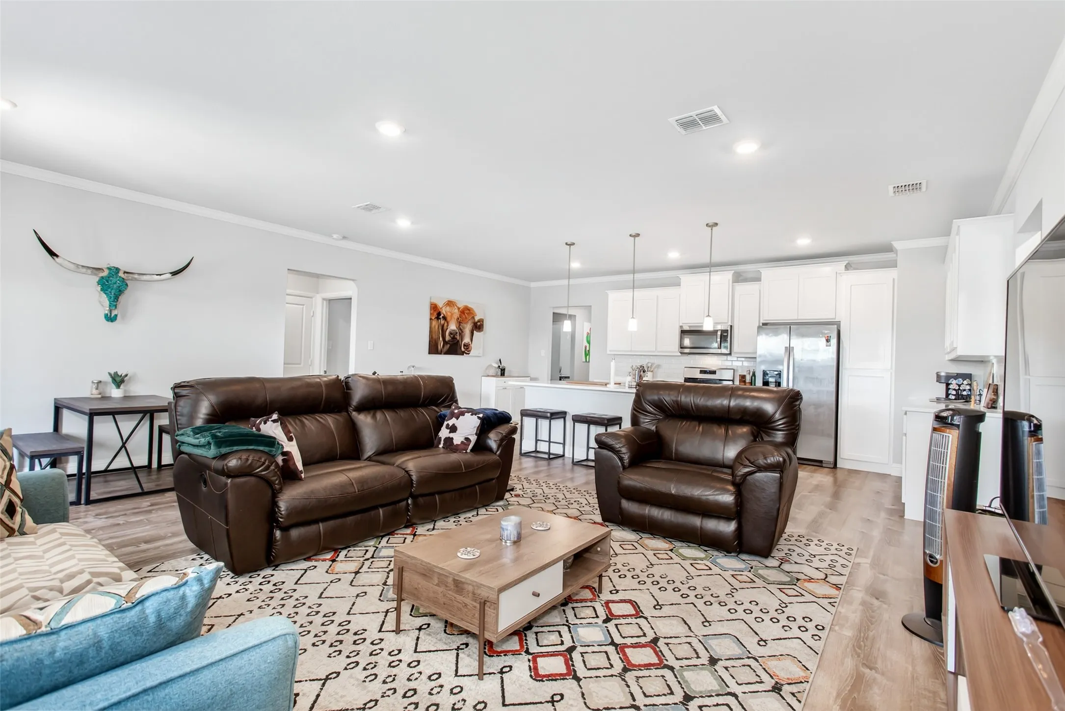 Single Family Residence For Sale in Collin County , 330 Rock Acre Drive, Lavon, Texas 75166, 4 Bedroom, 3 Bathroom, 2 Garage spaces, 2,315 Sqft, built in 2022, mls#21264658, Real Estate Agent in Lavon, Homes For Sale in Collin county, Homes For Sale in Lavon, Realtor in Lavon Texas, Real Estate Brokerage Independent Realty Texas, Luminita Cordes Realtor