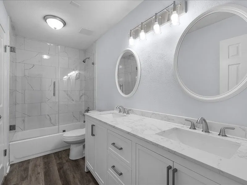 Single Family Residence For Sale in Johnson County , 303 Mansfield Road, Cleburne, Texas 76031, 4 Bedroom, 1 Bathroom, Garage spaces, 1,312 Sqft, built in 1973, mls#21265196, Real Estate Agent in Cleburne, Homes For Sale in Johnson county, Homes For Sale in Cleburne, Realtor in Cleburne Texas, Real Estate Brokerage Independent Realty Texas, Luminita Cordes Realtor