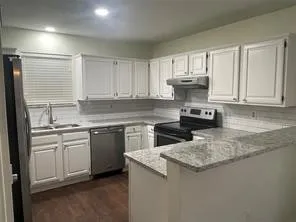 Single Family Residence For Rent in Dallas County , 5412 Village Green Drive, Mesquite, Texas 75150, 3 Bedroom, 2 Bathroom, 2 Garage spaces, 1,422 Sqft, built in 1981, mls#21265409, Real Estate Agent in Mesquite, Homes For Rent in Dallas county, Homes For Rent in Mesquite, Realtor in Mesquite Texas, Real Estate Brokerage Independent Realty Texas, Luminita Cordes Realtor
