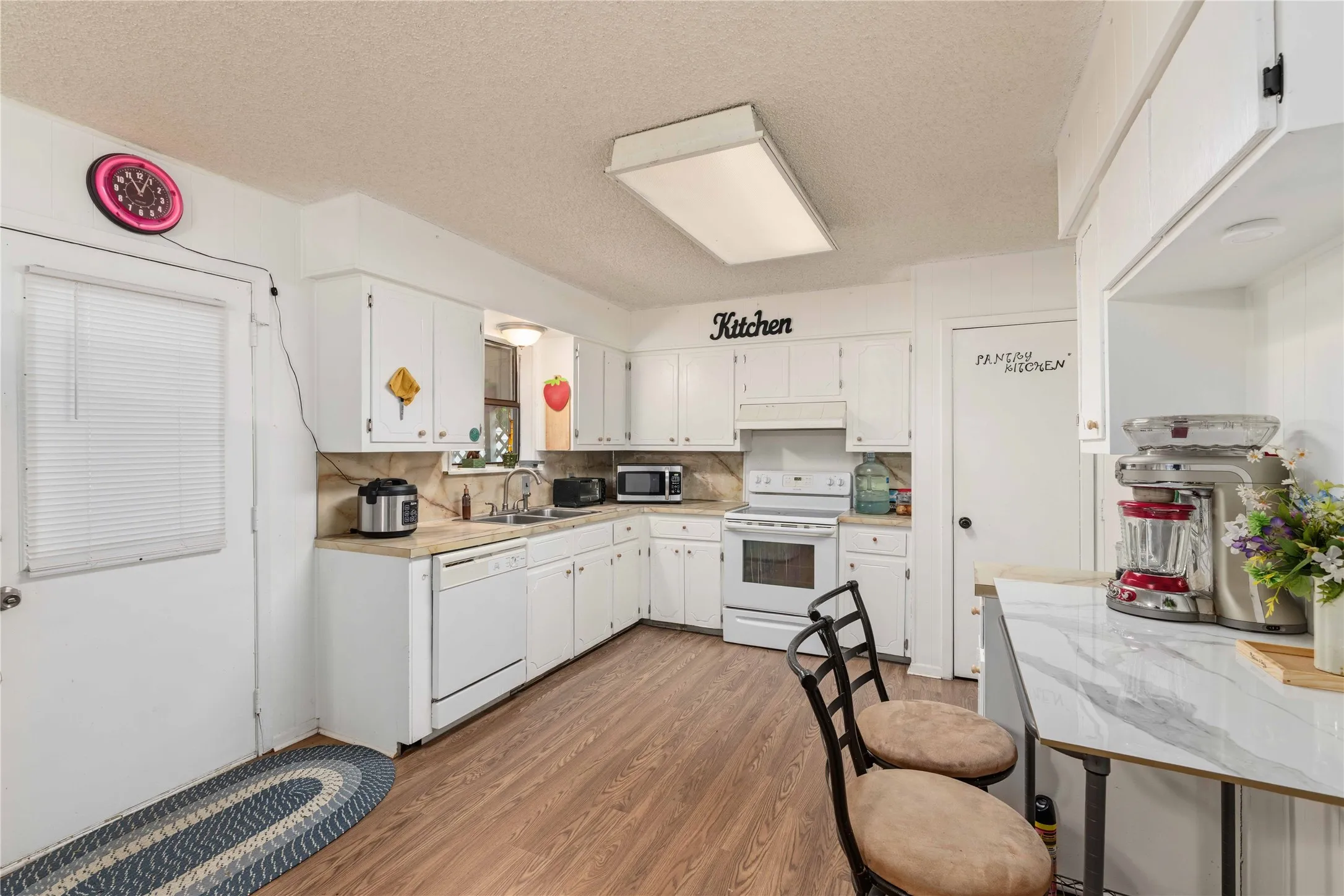 Single Family Residence For Sale in Brown County , 4416 Mimosa Drive, Brownwood, Texas 76801, 3 Bedroom, 2 Bathroom, Garage spaces, 1,783 Sqft, built in 0, mls#21265079, Real Estate Agent in Brownwood, Homes For Sale in Brown county, Homes For Sale in Brownwood, Realtor in Brownwood Texas, Real Estate Brokerage Independent Realty Texas, Luminita Cordes Realtor
