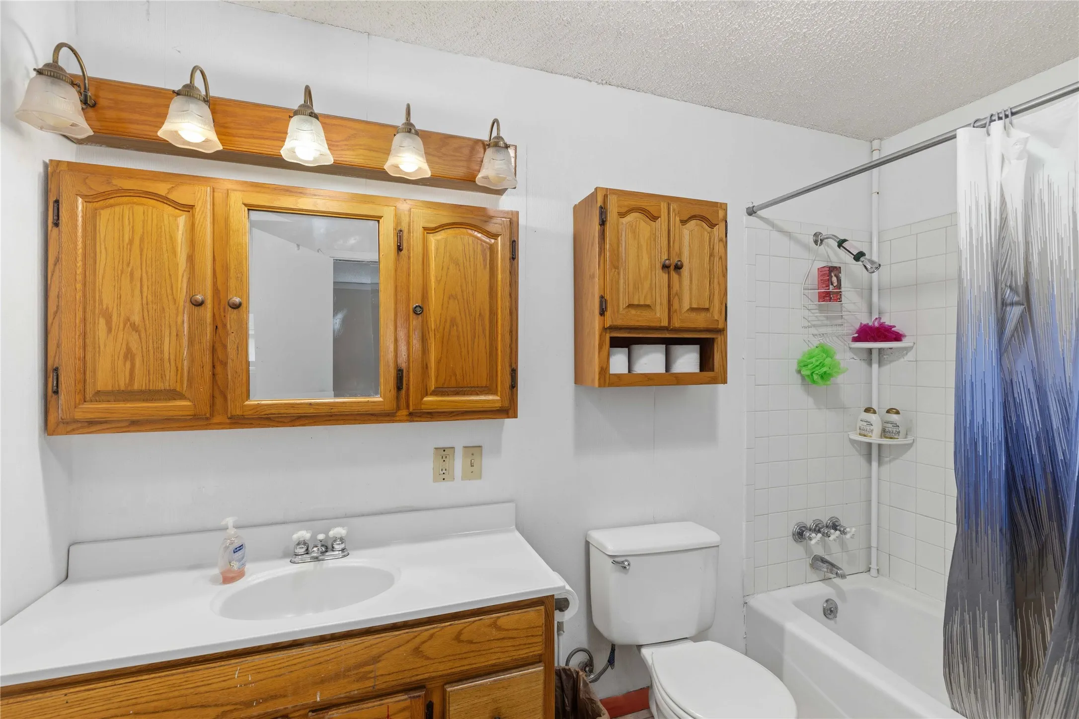 Single Family Residence For Sale in Brown County , 4416 Mimosa Drive, Brownwood, Texas 76801, 3 Bedroom, 2 Bathroom, Garage spaces, 1,783 Sqft, built in 0, mls#21265079, Real Estate Agent in Brownwood, Homes For Sale in Brown county, Homes For Sale in Brownwood, Realtor in Brownwood Texas, Real Estate Brokerage Independent Realty Texas, Luminita Cordes Realtor