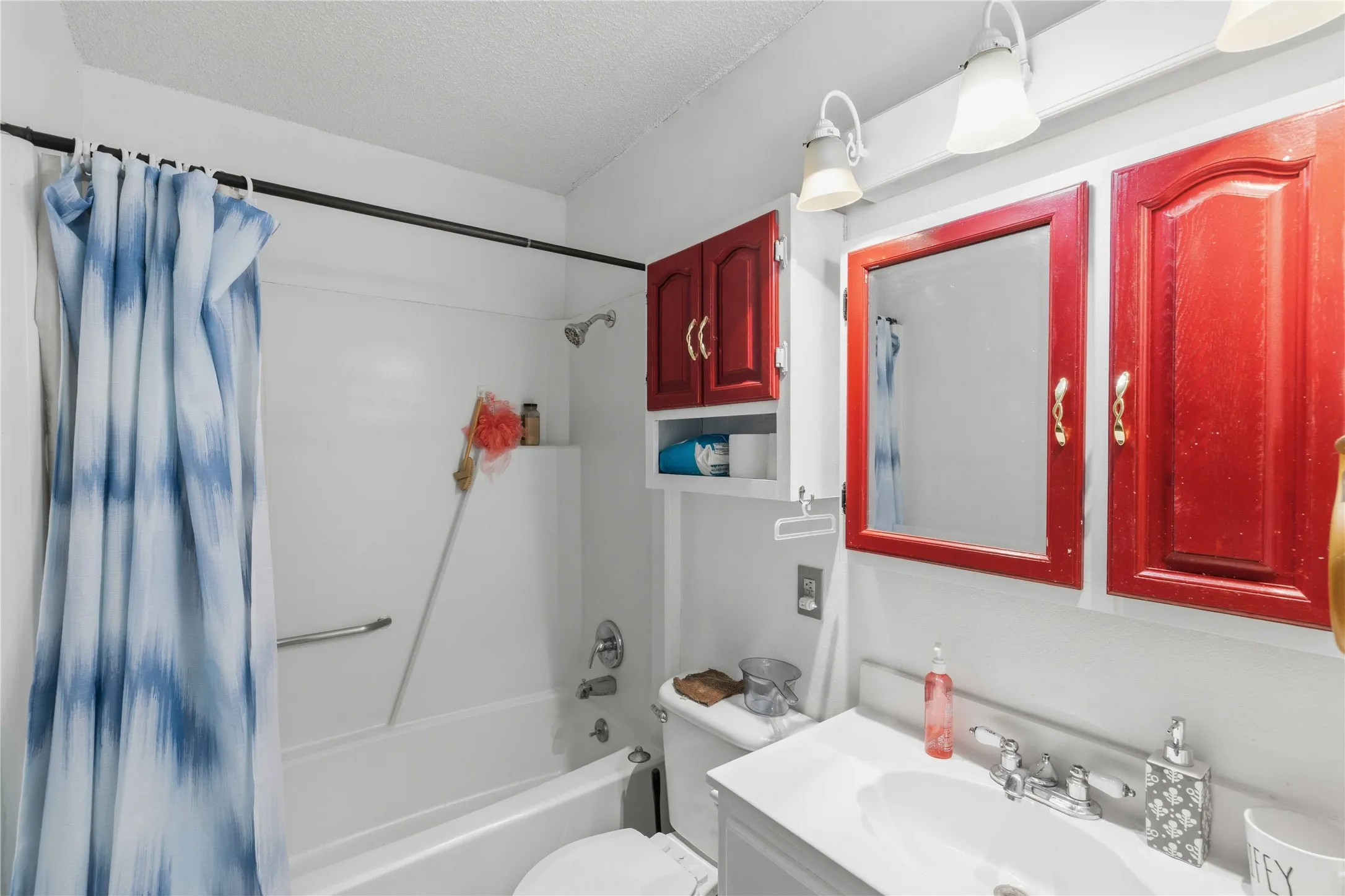 Single Family Residence For Sale in Brown County , 4416 Mimosa Drive, Brownwood, Texas 76801, 3 Bedroom, 2 Bathroom, Garage spaces, 1,783 Sqft, built in 0, mls#21265079, Real Estate Agent in Brownwood, Homes For Sale in Brown county, Homes For Sale in Brownwood, Realtor in Brownwood Texas, Real Estate Brokerage Independent Realty Texas, Luminita Cordes Realtor