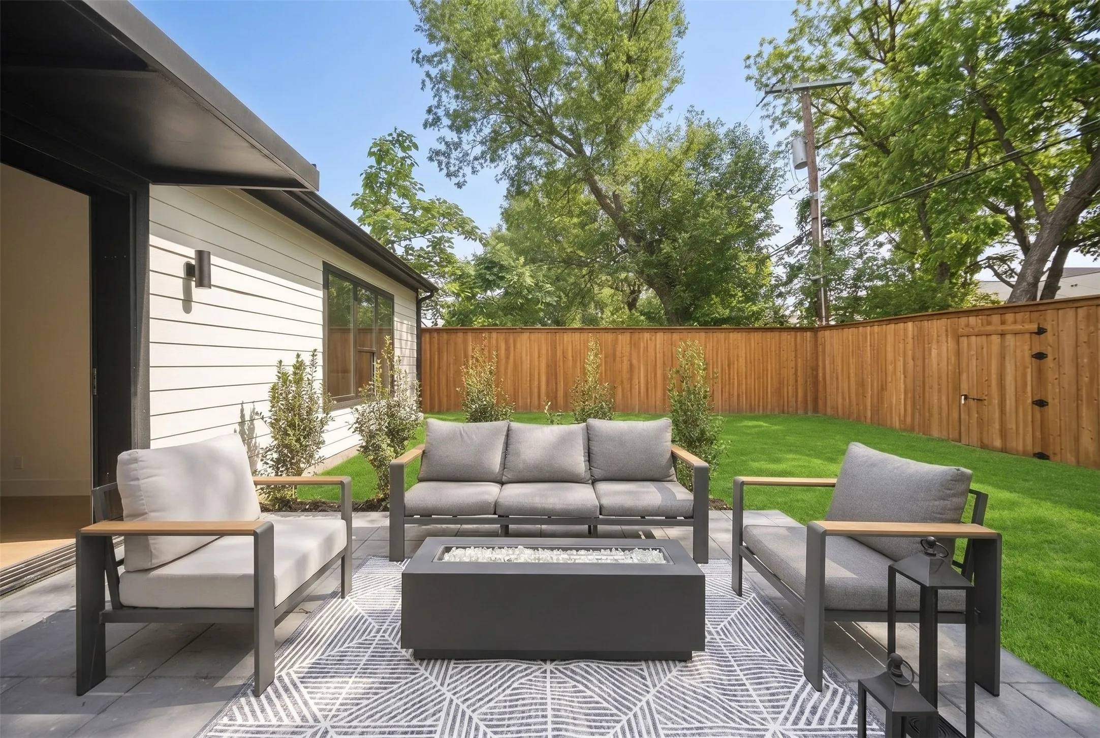 Single Family Residence For Sale in Dallas County , 3624 Fontana, Dallas, Texas 75220, 4 Bedroom, 3 Bathroom, 2 Garage spaces, 2,692 Sqft, built in 2026, mls#21265426, Real Estate Agent in Dallas, Homes For Sale in Dallas county, Homes For Sale in Dallas, Realtor in Dallas Texas, Real Estate Brokerage Independent Realty Texas, Luminita Cordes Realtor