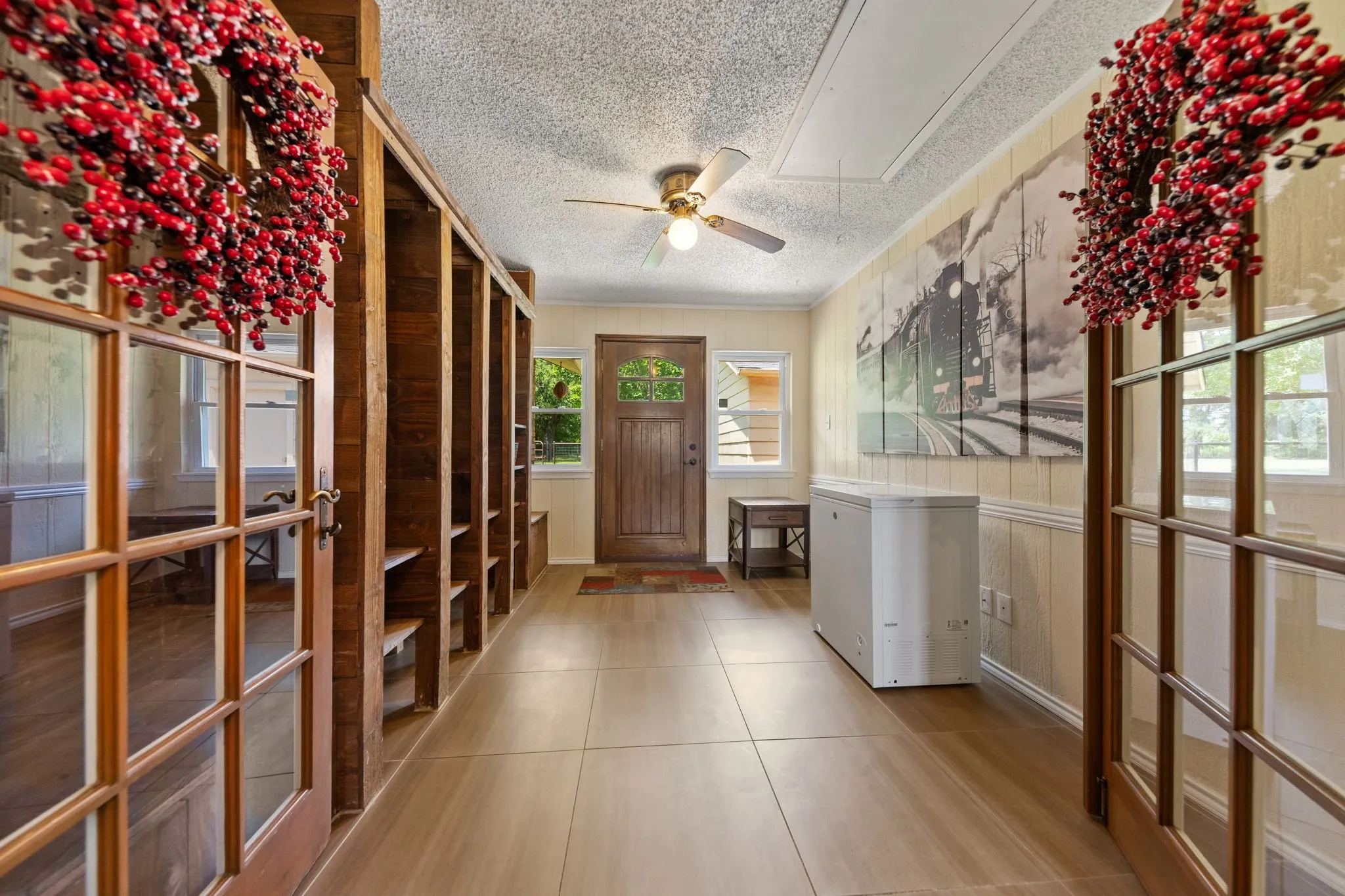 Farm For Sale in Denton County , 7808 ILESON Road, Aubrey, Texas 76227, 3 Bedroom, 2 Bathroom, 2 Garage spaces, 2,174 Sqft, built in 1982, mls#21265390, Real Estate Agent in Aubrey, Homes For Sale in Denton county, Homes For Sale in Aubrey, Realtor in Aubrey Texas, Real Estate Brokerage Independent Realty Texas, Luminita Cordes Realtor