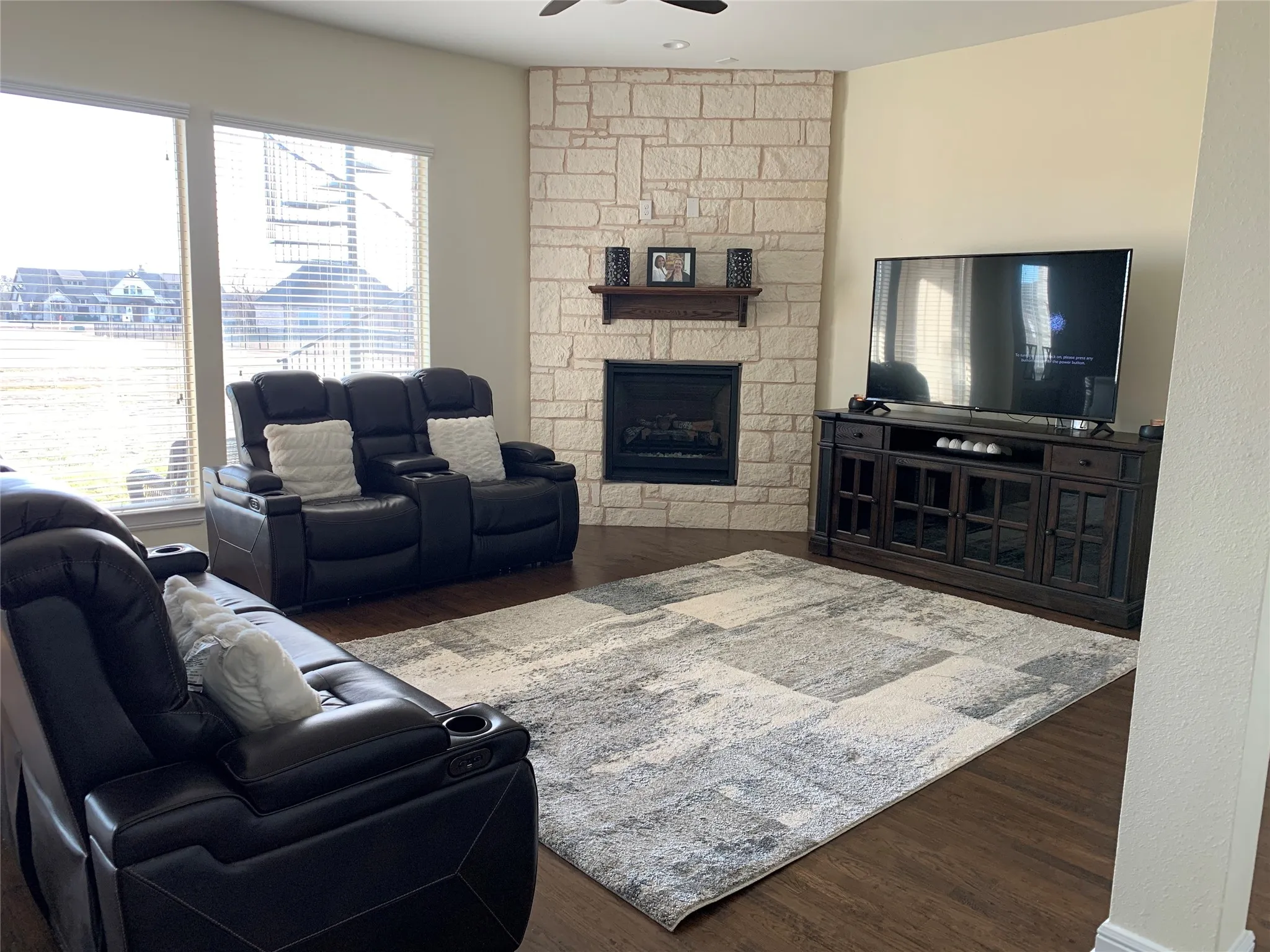 Single Family Residence For Rent in Collin County , 4220 Waterstone Estates Drive, Mc Kinney, Texas 75071, 4 Bedroom, 5 Bathroom, 3 Garage spaces, 3,435 Sqft, built in 2018, mls#21265435, Real Estate Agent in Mc Kinney, Homes For Rent in Collin county, Homes For Rent in Mc Kinney, Realtor in Mc Kinney Texas, Real Estate Brokerage Independent Realty Texas, Luminita Cordes Realtor