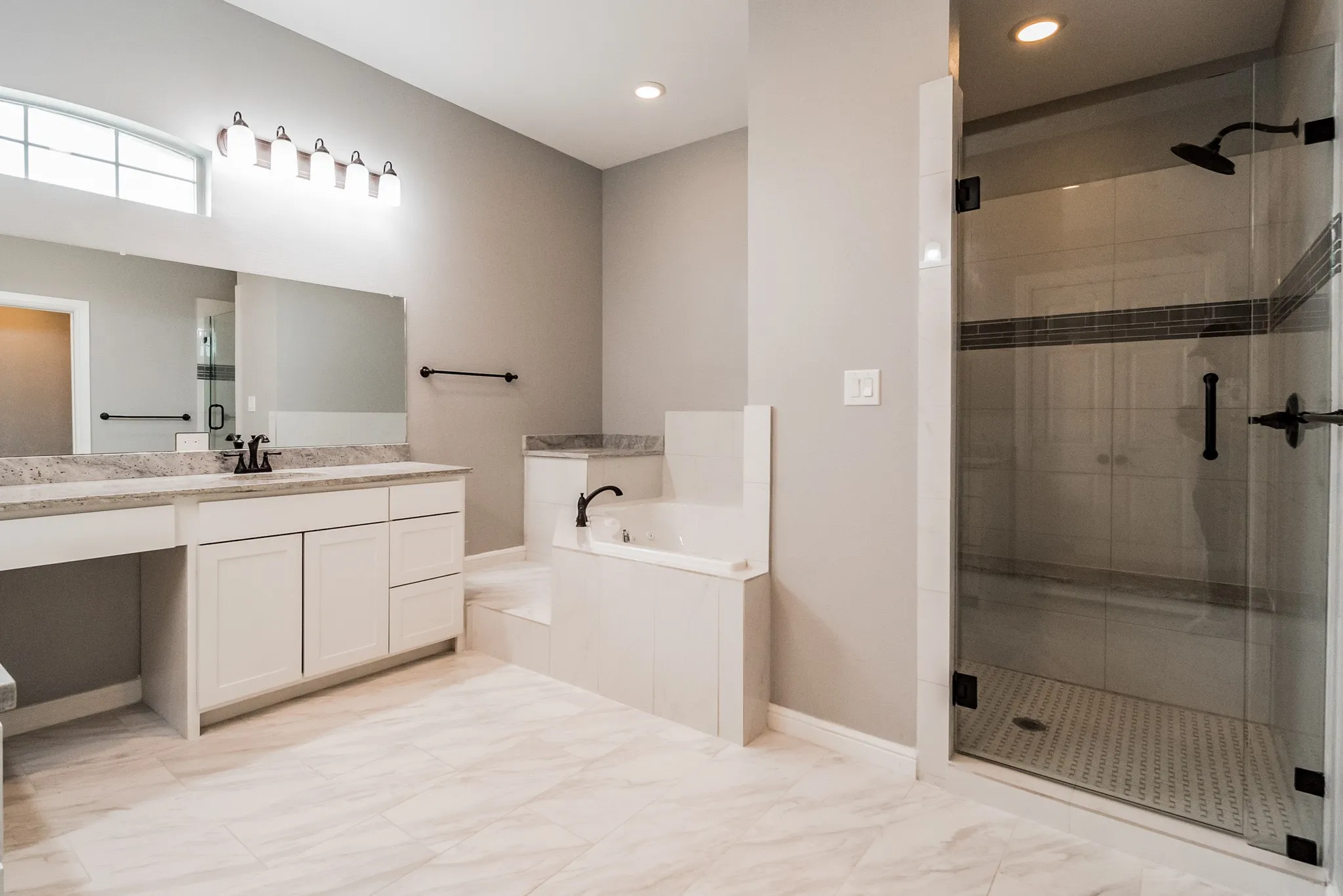 Single Family Residence For Rent in Collin County , 4220 Waterstone Estates Drive, Mc Kinney, Texas 75071, 4 Bedroom, 5 Bathroom, 3 Garage spaces, 3,435 Sqft, built in 2018, mls#21265435, Real Estate Agent in Mc Kinney, Homes For Rent in Collin county, Homes For Rent in Mc Kinney, Realtor in Mc Kinney Texas, Real Estate Brokerage Independent Realty Texas, Luminita Cordes Realtor