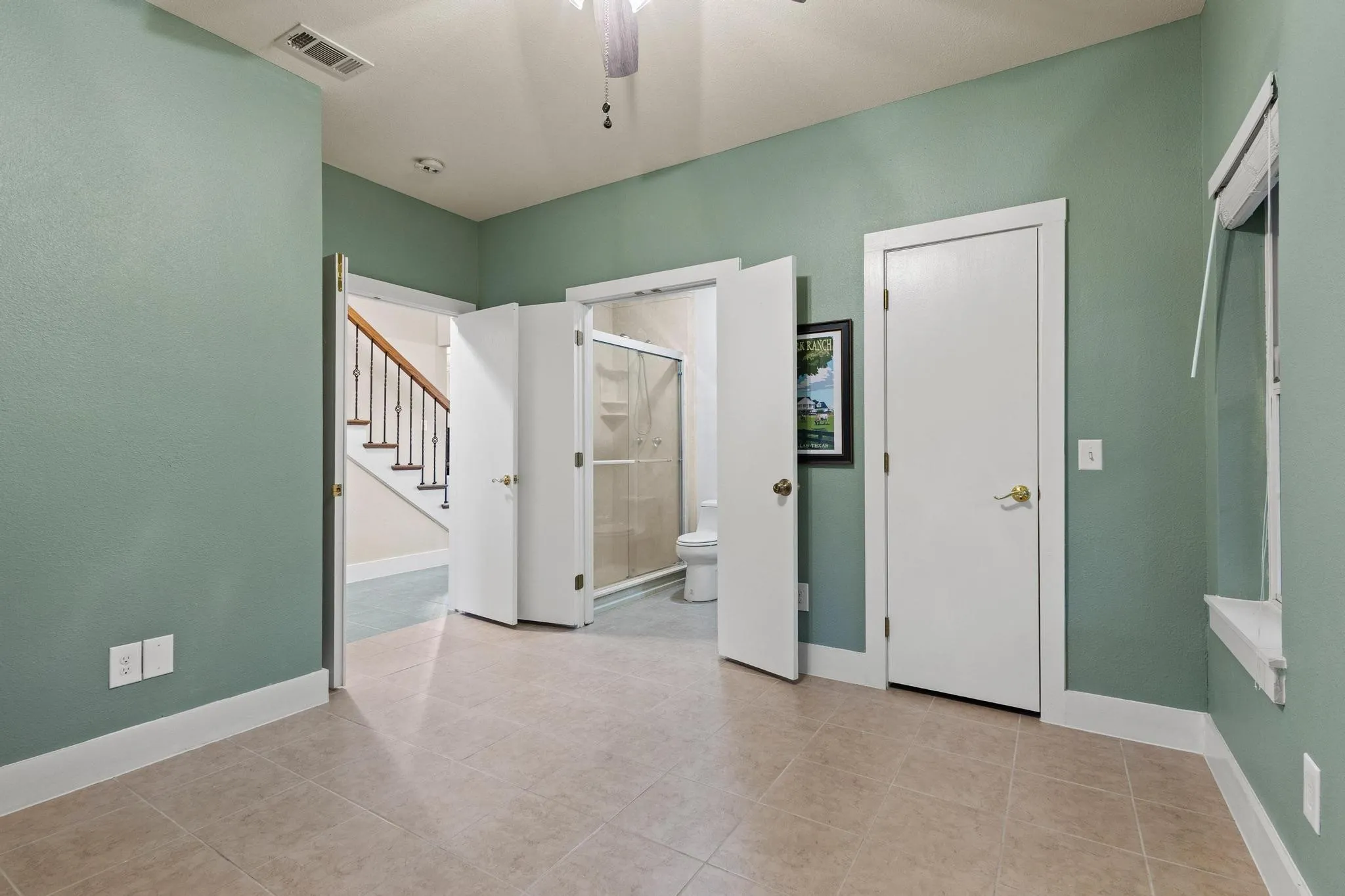 Single Family Residence For Sale in Hunt County , 2972 County Road 4826, Wolfe City, Texas 75496, 4 Bedroom, 3 Bathroom, 3 Garage spaces, 3,090 Sqft, built in 2007, mls#21265476, Real Estate Agent in Wolfe City, Homes For Sale in Hunt county, Homes For Sale in Wolfe City, Realtor in Wolfe City Texas, Real Estate Brokerage Independent Realty Texas, Luminita Cordes Realtor