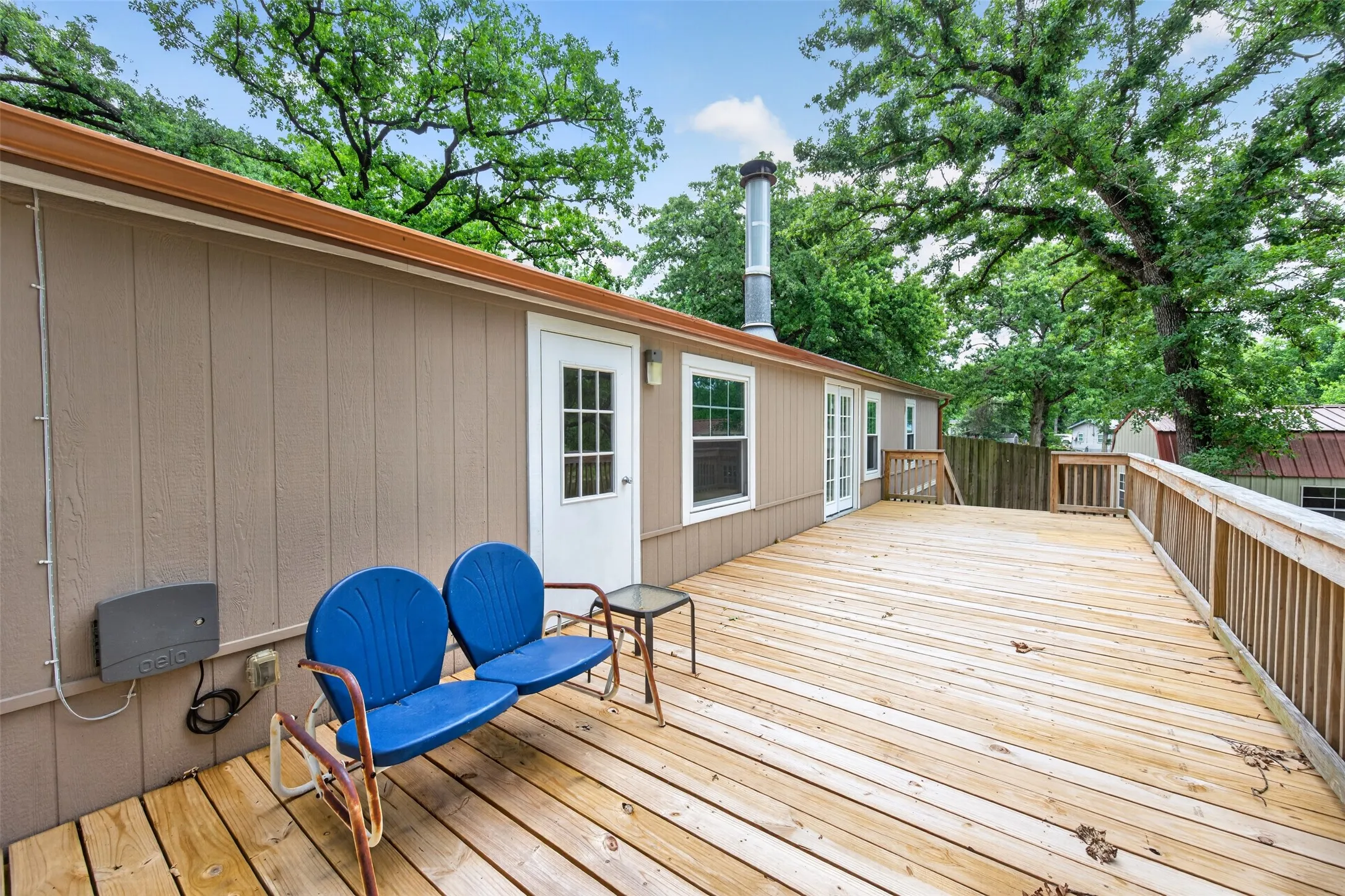 Mobile Home For Sale in Henderson County , 115 Wren Lane, Gun Barrel City, Texas 75156, 3 Bedroom, 2 Bathroom, Garage spaces, 1,512 Sqft, built in 2001, mls#21264474, Real Estate Agent in Gun Barrel City, Homes For Sale in Henderson county, Homes For Sale in Gun Barrel City, Realtor in Gun Barrel City Texas, Real Estate Brokerage Independent Realty Texas, Luminita Cordes Realtor