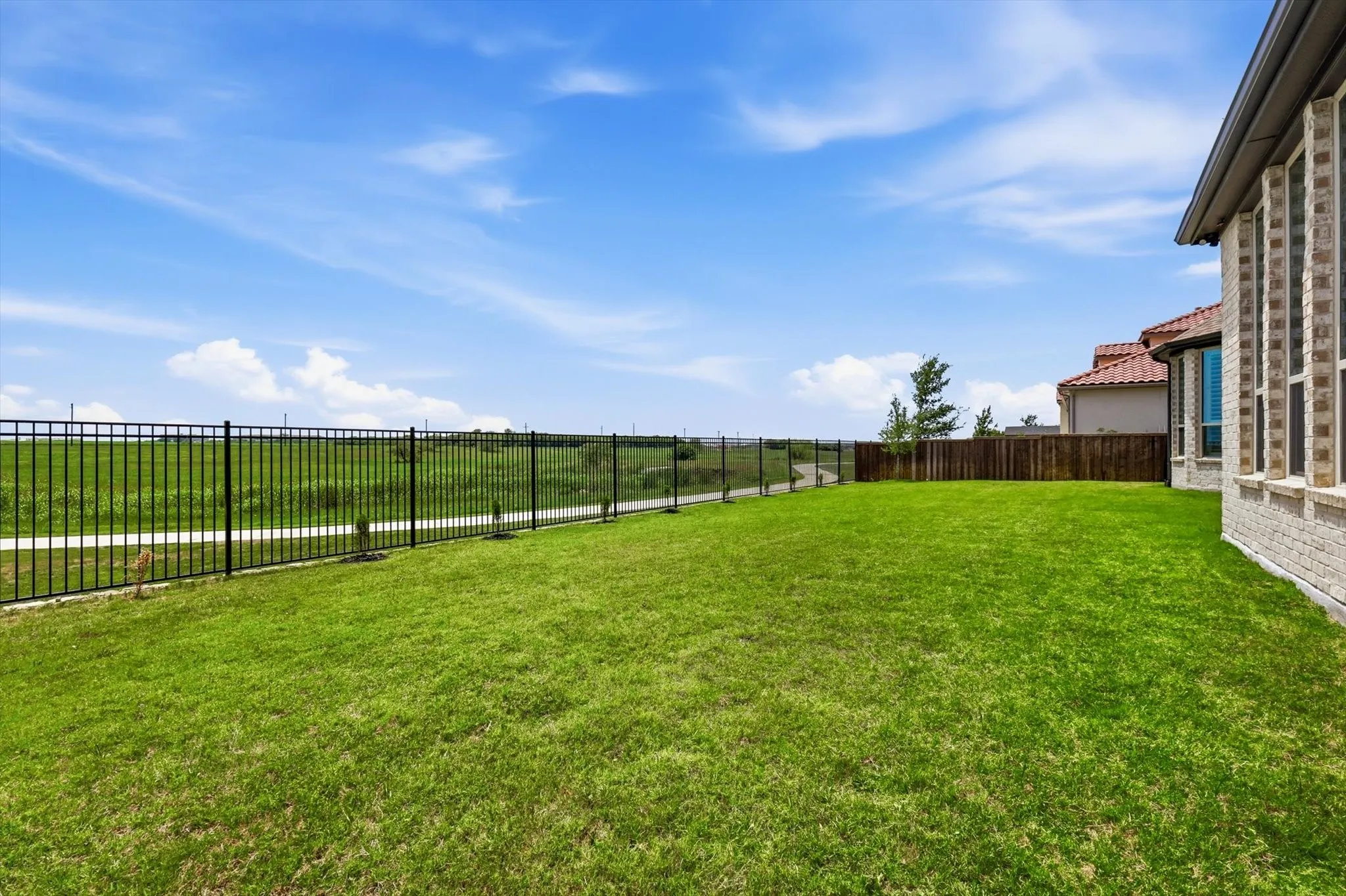 Single Family Residence For Sale in Collin County , 1871 Aberdeen Lane, Prosper, Texas 75078, 4 Bedroom, 5 Bathroom, 4 Garage spaces, 4,153 Sqft, built in 2022, Price $1,418,900, mls#21264843, Real Estate Agent in Prosper, Homes For Sale in Collin county, Homes For Sale in Prosper, Realtor in Prosper Texas, Real Estate Brokerage Independent Realty Texas, Luminita Cordes Realtor