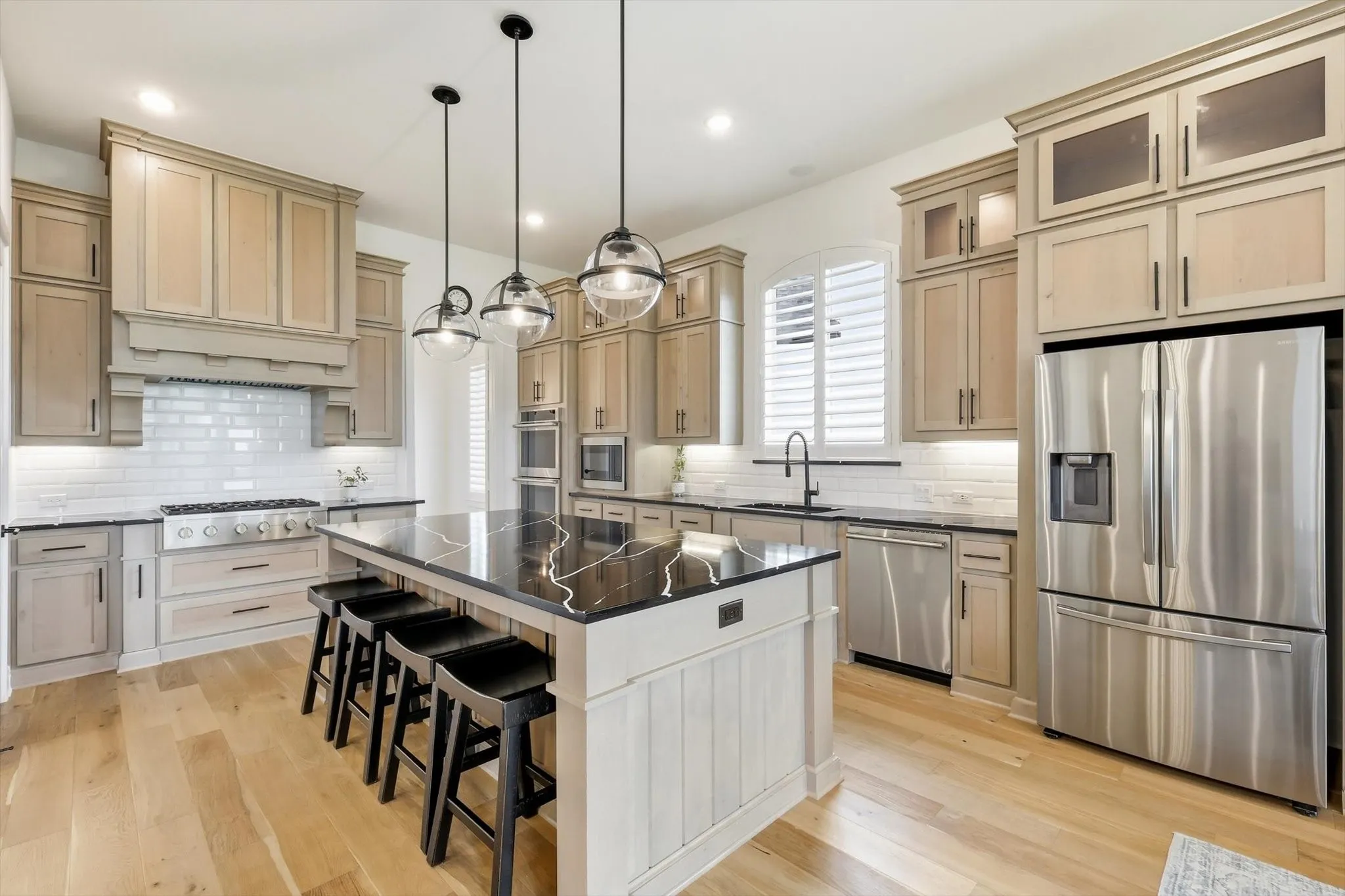 Single Family Residence For Sale in Collin County , 1871 Aberdeen Lane, Prosper, Texas 75078, 4 Bedroom, 5 Bathroom, 4 Garage spaces, 4,153 Sqft, built in 2022, Price $1,418,900, mls#21264843, Real Estate Agent in Prosper, Homes For Sale in Collin county, Homes For Sale in Prosper, Realtor in Prosper Texas, Real Estate Brokerage Independent Realty Texas, Luminita Cordes Realtor