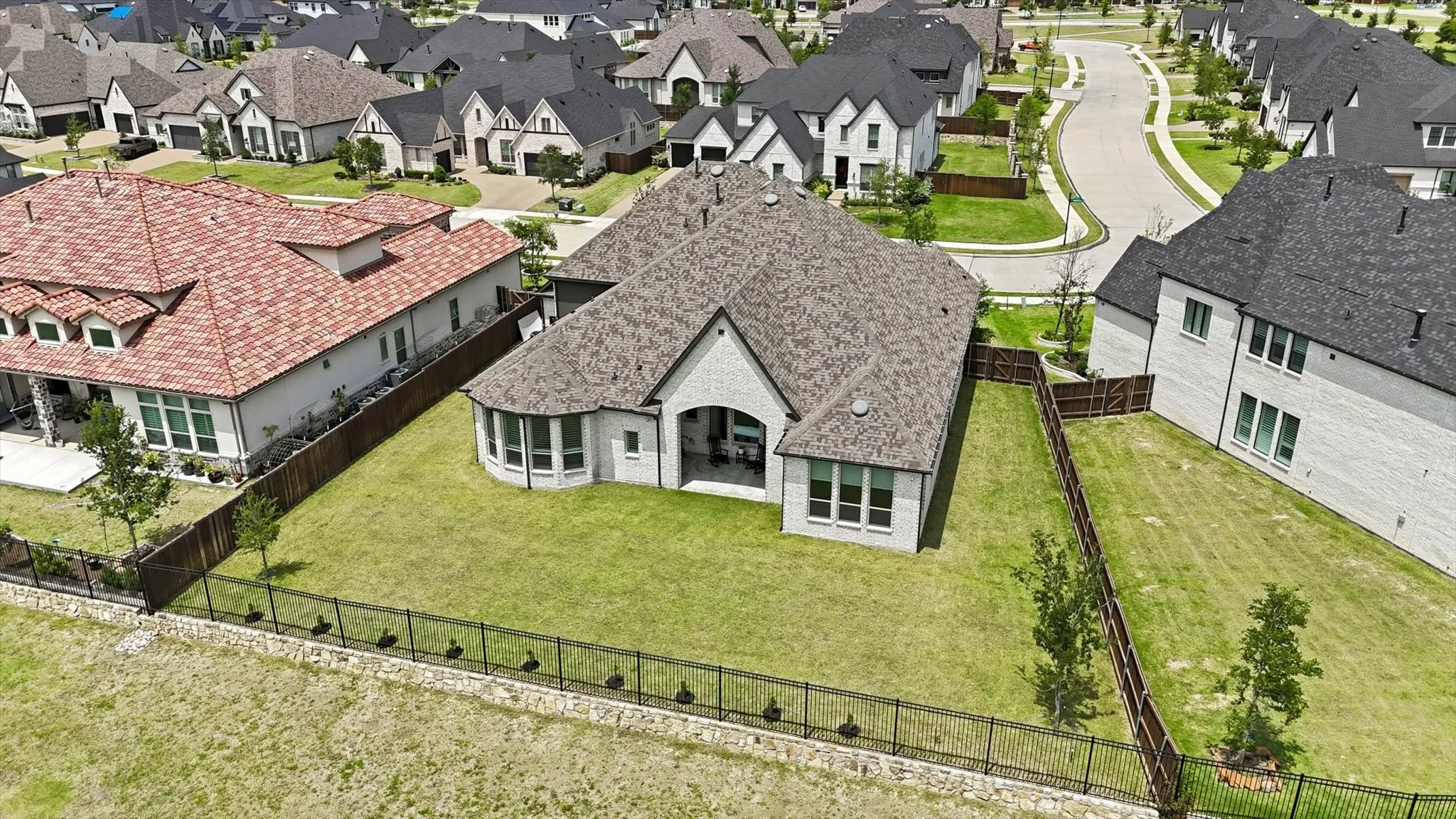 Single Family Residence For Sale in Collin County , 1871 Aberdeen Lane, Prosper, Texas 75078, 4 Bedroom, 5 Bathroom, 4 Garage spaces, 4,153 Sqft, built in 2022, Price $1,418,900, mls#21264843, Real Estate Agent in Prosper, Homes For Sale in Collin county, Homes For Sale in Prosper, Realtor in Prosper Texas, Real Estate Brokerage Independent Realty Texas, Luminita Cordes Realtor