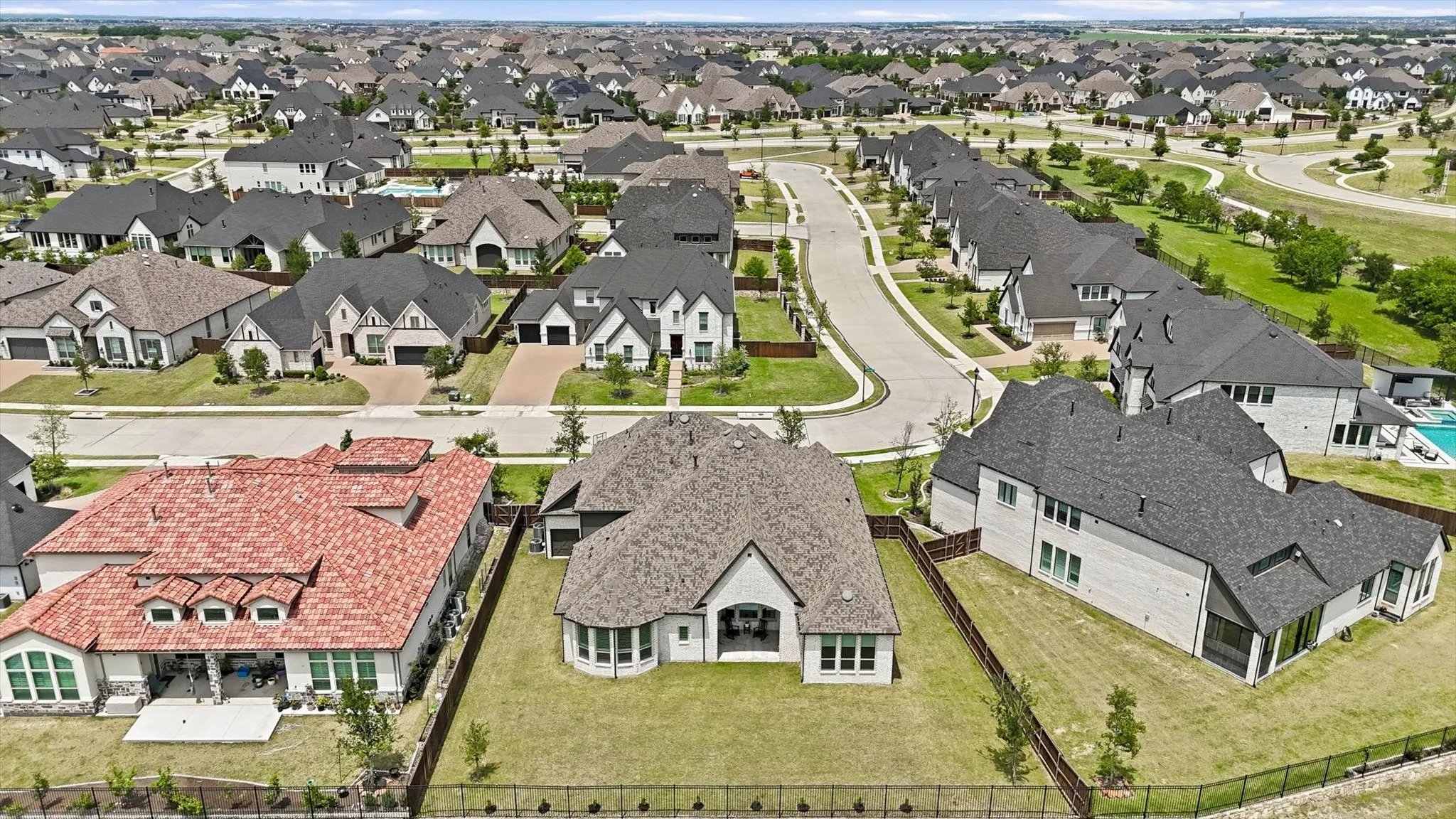 Single Family Residence For Sale in Collin County , 1871 Aberdeen Lane, Prosper, Texas 75078, 4 Bedroom, 5 Bathroom, 4 Garage spaces, 4,153 Sqft, built in 2022, Price $1,418,900, mls#21264843, Real Estate Agent in Prosper, Homes For Sale in Collin county, Homes For Sale in Prosper, Realtor in Prosper Texas, Real Estate Brokerage Independent Realty Texas, Luminita Cordes Realtor