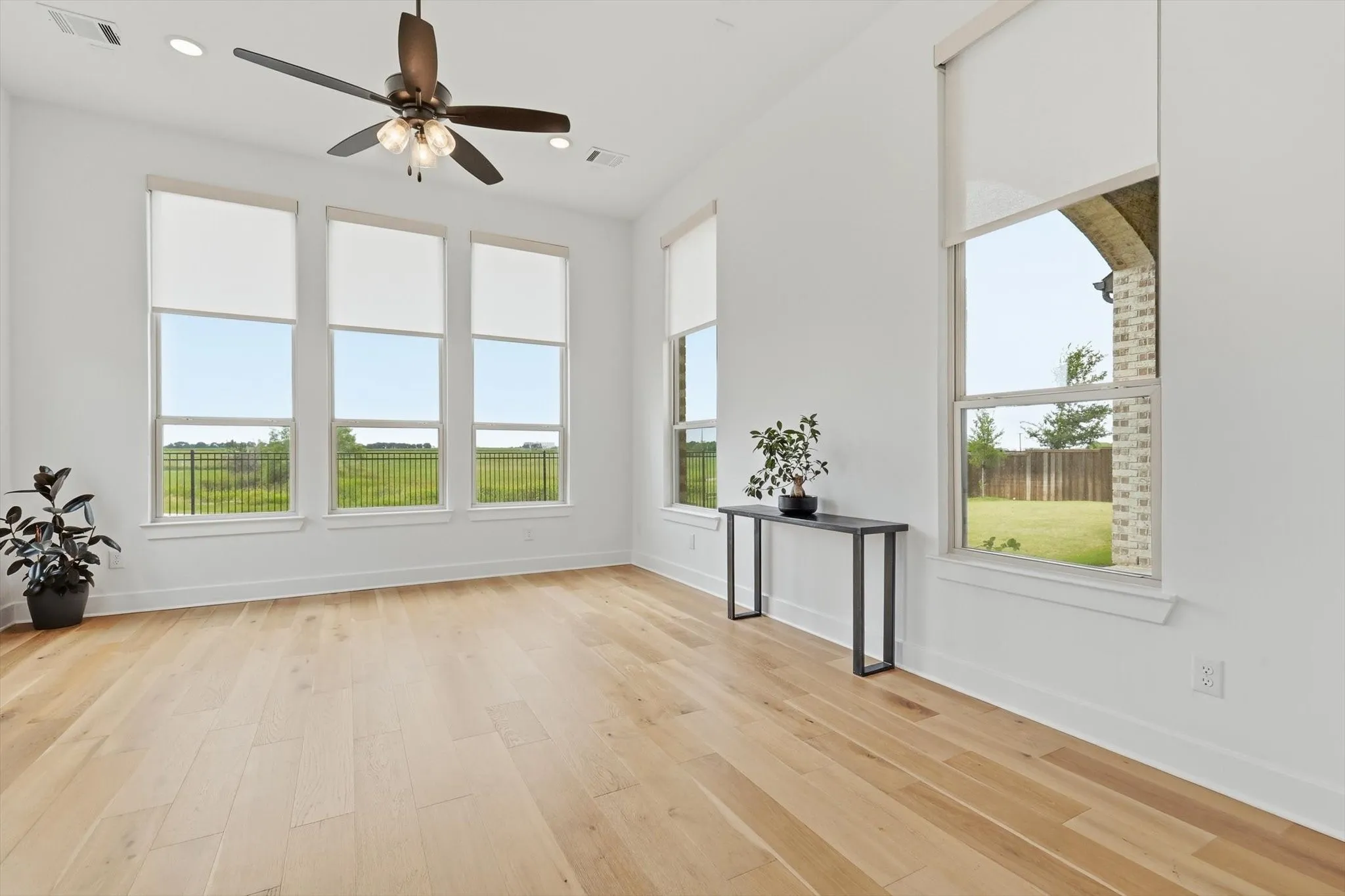 Single Family Residence For Sale in Collin County , 1871 Aberdeen Lane, Prosper, Texas 75078, 4 Bedroom, 5 Bathroom, 4 Garage spaces, 4,153 Sqft, built in 2022, Price $1,418,900, mls#21264843, Real Estate Agent in Prosper, Homes For Sale in Collin county, Homes For Sale in Prosper, Realtor in Prosper Texas, Real Estate Brokerage Independent Realty Texas, Luminita Cordes Realtor