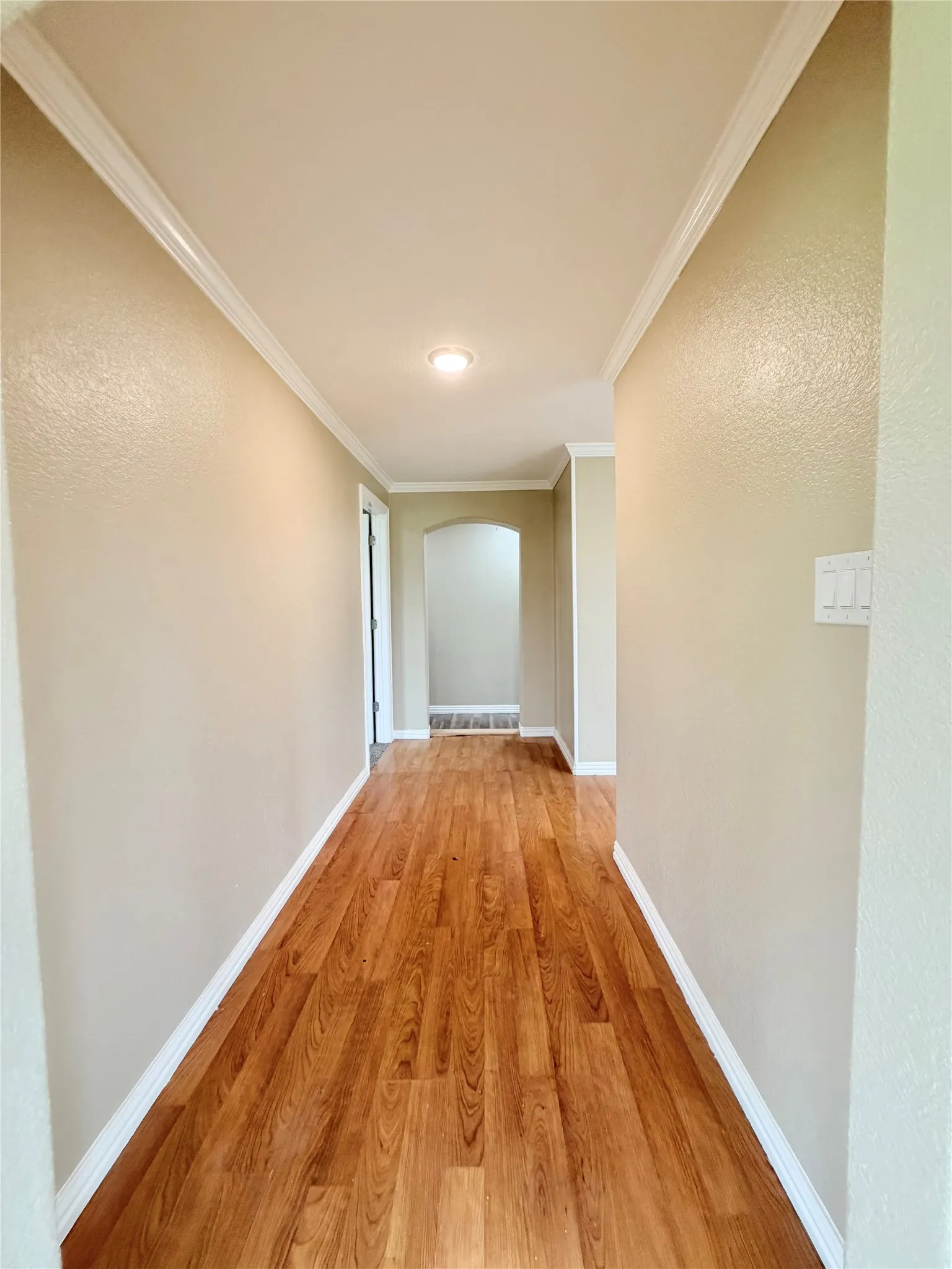 Single Family Residence For Sale in Johnson County , 9717 Limestone Court, Joshua, Texas 76058, 3 Bedroom, 2 Bathroom, Garage spaces, 1,504 Sqft, built in 2000, mls#21265318, Real Estate Agent in Joshua, Homes For Sale in Johnson county, Homes For Sale in Joshua, Realtor in Joshua Texas, Real Estate Brokerage Independent Realty Texas, Luminita Cordes Realtor