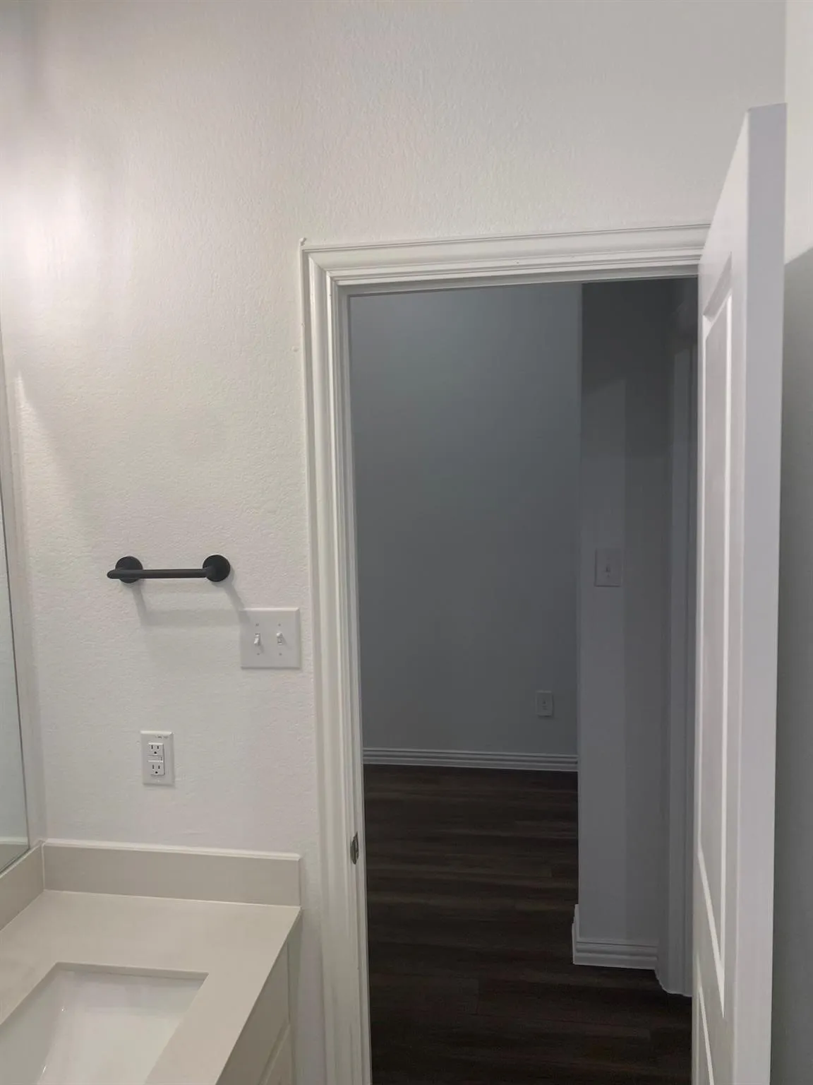Single Family Residence For Rent in Tarrant County , 1613 Pine valley Drive, Fort Worth, Texas 76052, 4 Bedrooms, 2 Bathrooms, 2 Garage spaces, 1,980 Sqft, built in 2021, Price $2,900, mls#21265493, Real Estate Agent in Fort Worth, Homes For Rent in Tarrant county, Homes For Rent in Fort Worth, Realtor in Fort Worth Texas, Real Estate Brokerage Independent Realty Texas, Luminita Cordes Realtor