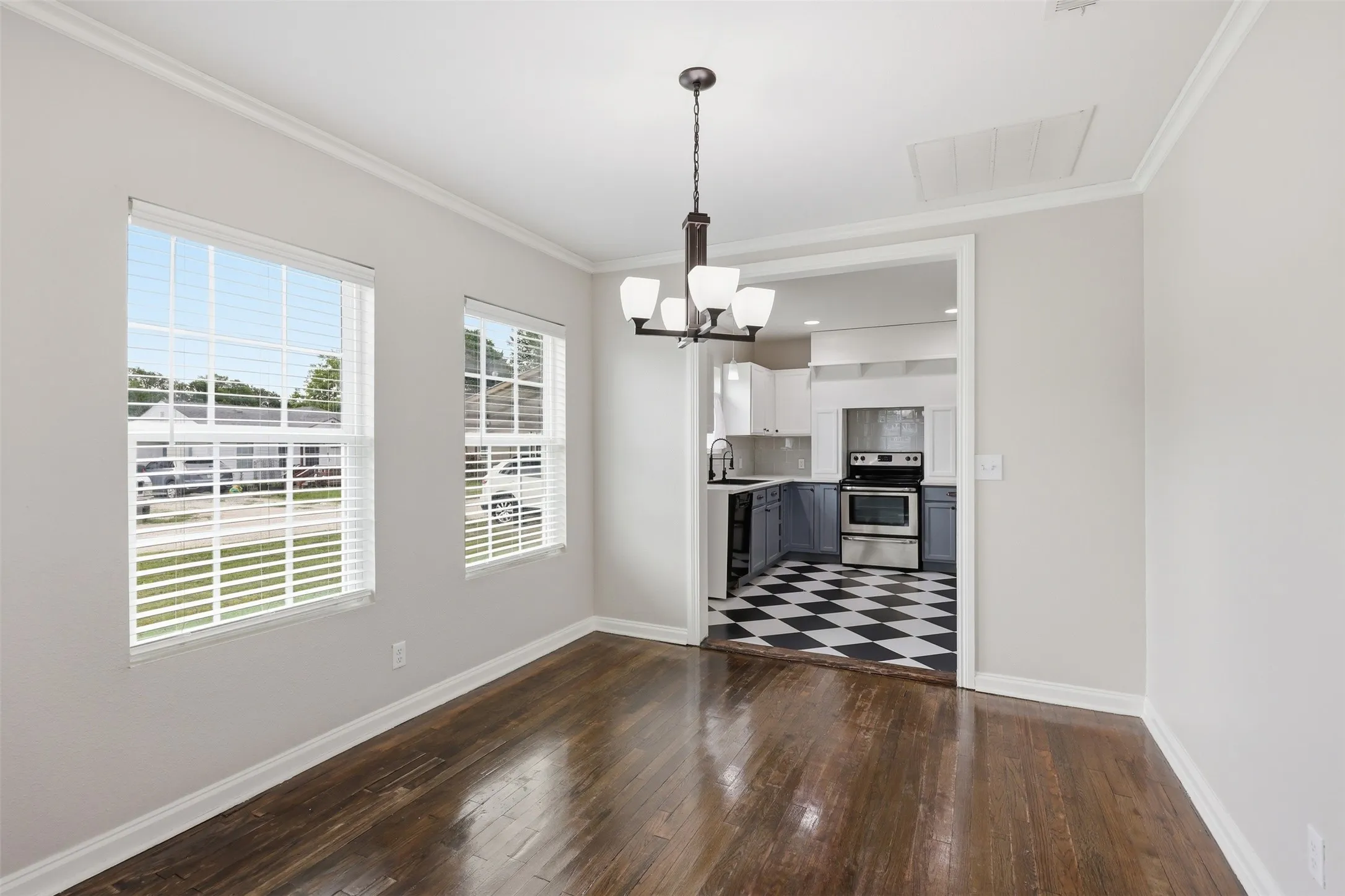 Single Family Residence For Sale in Parker County , 258 Spring Valley Circle, Azle, Texas 76020, 2 Bedroom, 1 Bathroom, Garage spaces, 1,106 Sqft, built in 0, mls#21265491, Real Estate Agent in Azle, Homes For Sale in Parker county, Homes For Sale in Azle, Realtor in Azle Texas, Real Estate Brokerage Independent Realty Texas, Luminita Cordes Realtor