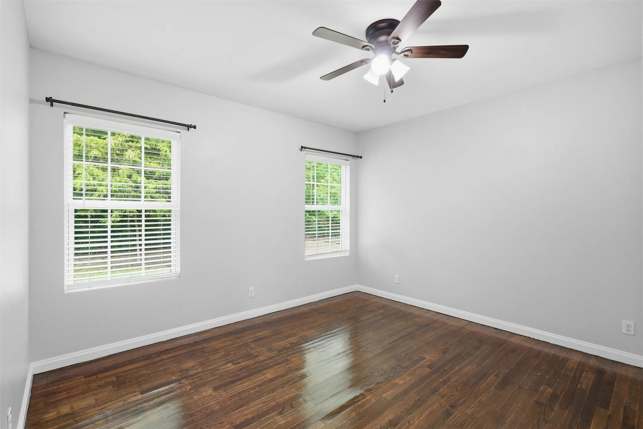 Single Family Residence For Sale in Parker County , 258 Spring Valley Circle, Azle, Texas 76020, 2 Bedroom, 1 Bathroom, Garage spaces, 1,106 Sqft, built in 0, mls#21265491, Real Estate Agent in Azle, Homes For Sale in Parker county, Homes For Sale in Azle, Realtor in Azle Texas, Real Estate Brokerage Independent Realty Texas, Luminita Cordes Realtor