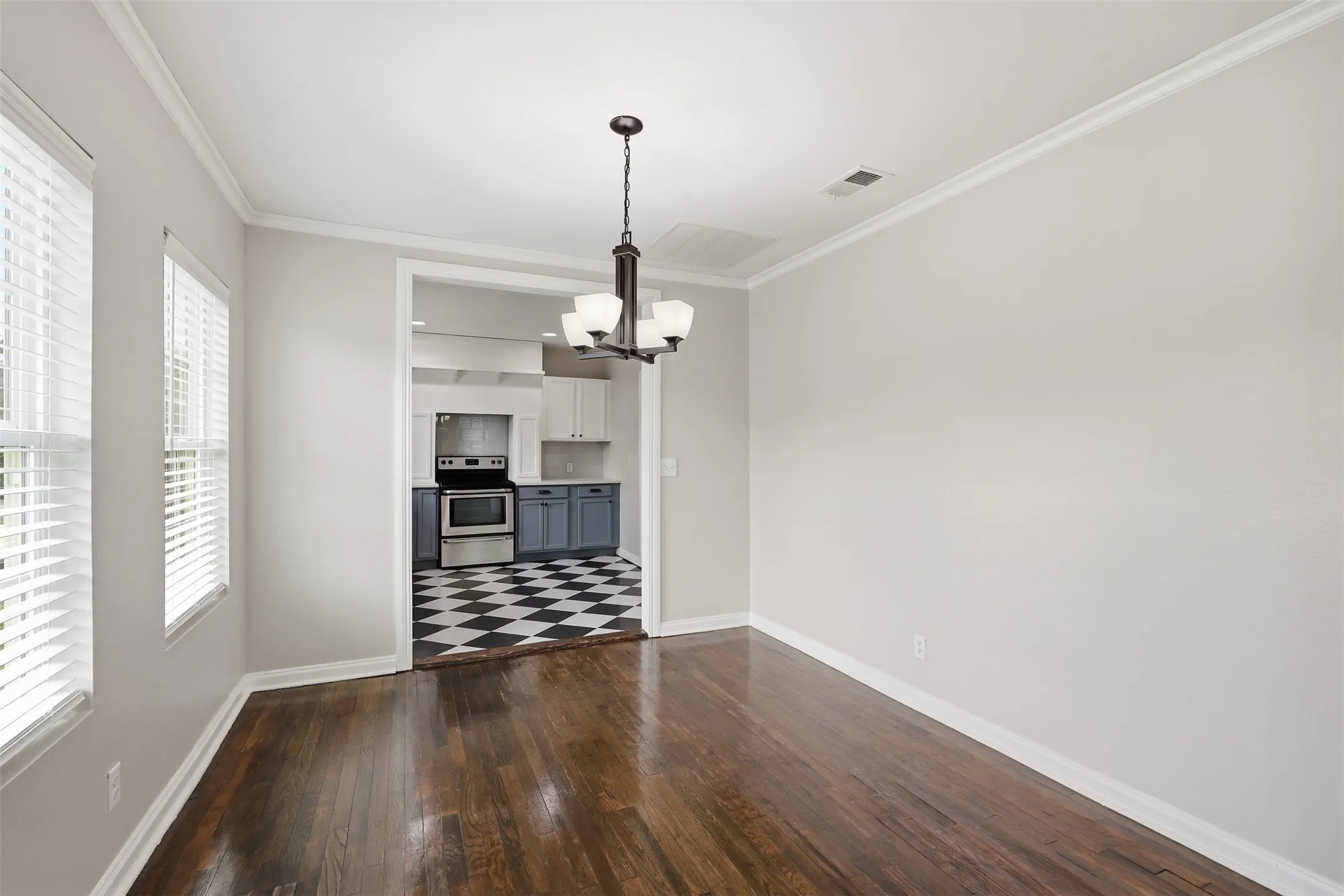 Single Family Residence For Sale in Parker County , 258 Spring Valley Circle, Azle, Texas 76020, 2 Bedroom, 1 Bathroom, Garage spaces, 1,106 Sqft, built in 0, mls#21265491, Real Estate Agent in Azle, Homes For Sale in Parker county, Homes For Sale in Azle, Realtor in Azle Texas, Real Estate Brokerage Independent Realty Texas, Luminita Cordes Realtor