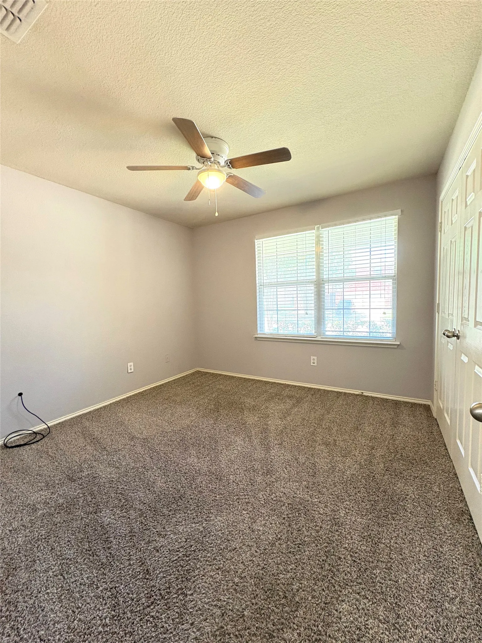 Single Family Residence For Rent in Collin County , 150 Briar Grove Drive, Princeton, Texas 75407, 3 Bedroom, 2 Bathroom, 2 Garage spaces, 1,902 Sqft, built in 2007, mls#21265521, Real Estate Agent in Princeton, Homes For Rent in Collin county, Homes For Rent in Princeton, Realtor in Princeton Texas, Real Estate Brokerage Independent Realty Texas, Luminita Cordes Realtor