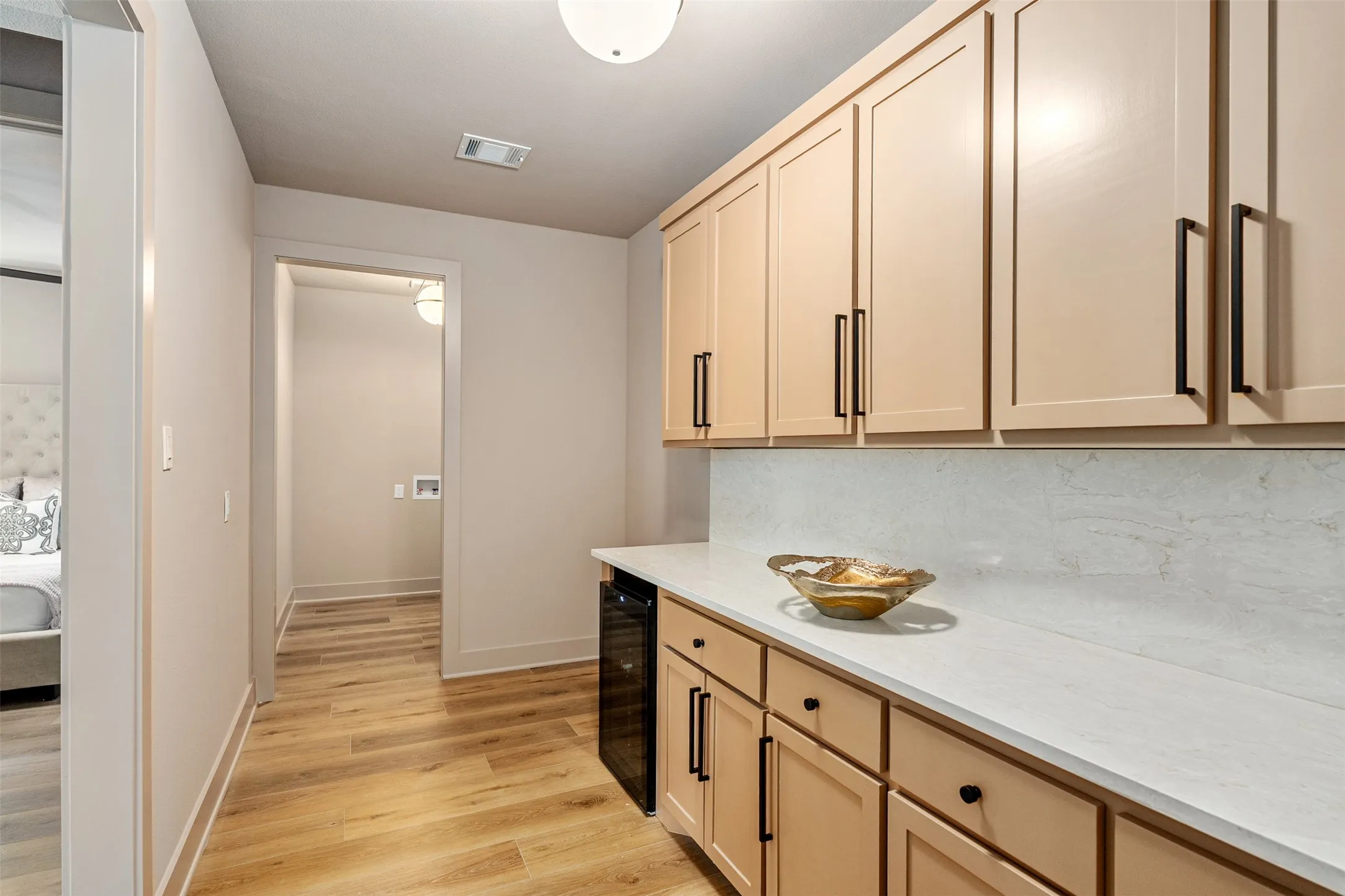 Walkout level bar and second utility room