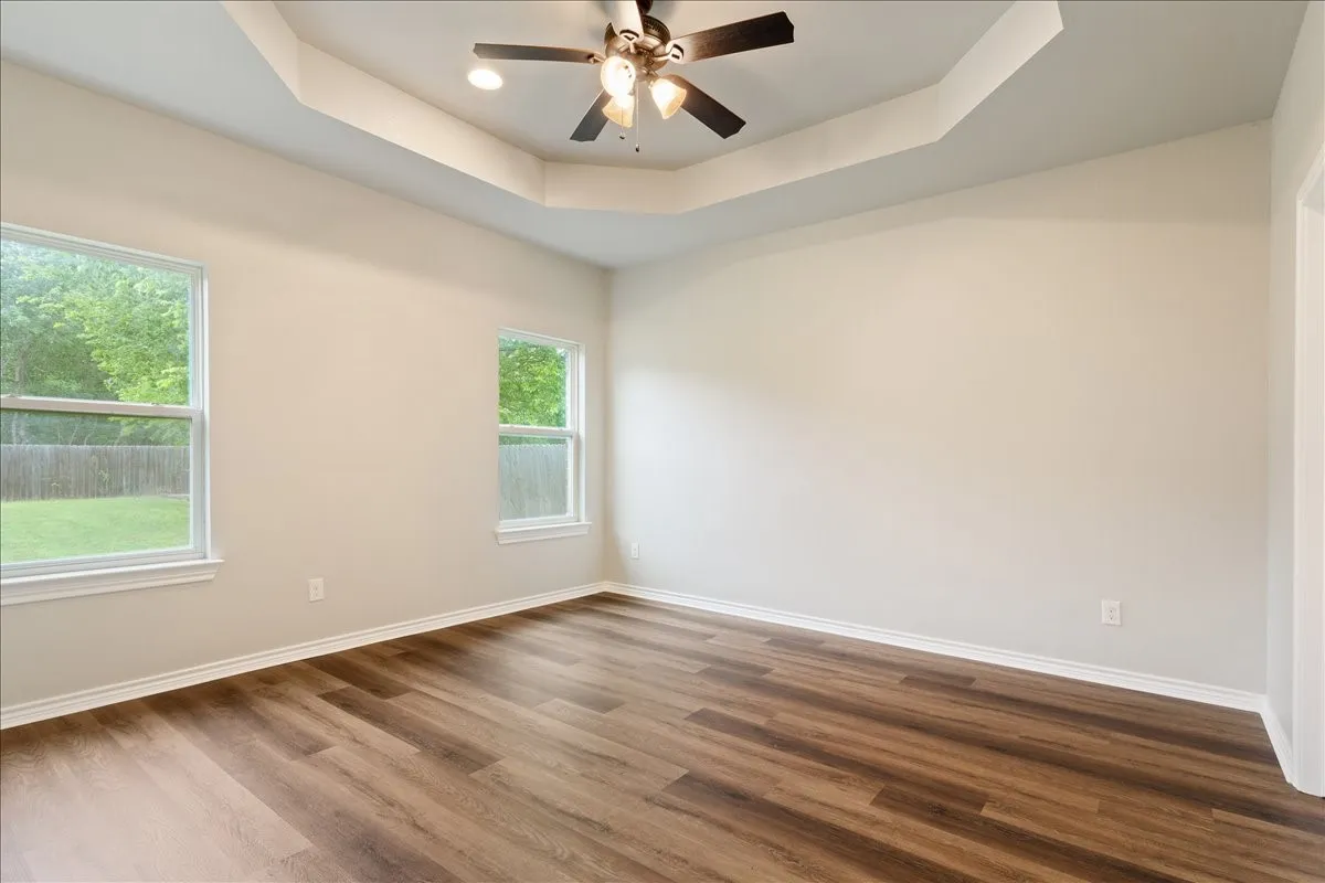 Single Family Residence For Sale in Mc Lennan County , 3525 N 24th Street, Waco, Texas 76708, 3 Bedroom, 2 Bathroom, Garage spaces, 1,530 Sqft, built in 2019, mls#21264681, Real Estate Agent in Waco, Homes For Sale in Mc Lennan county, Homes For Sale in Waco, Realtor in Waco Texas, Real Estate Brokerage Independent Realty Texas, Luminita Cordes Realtor