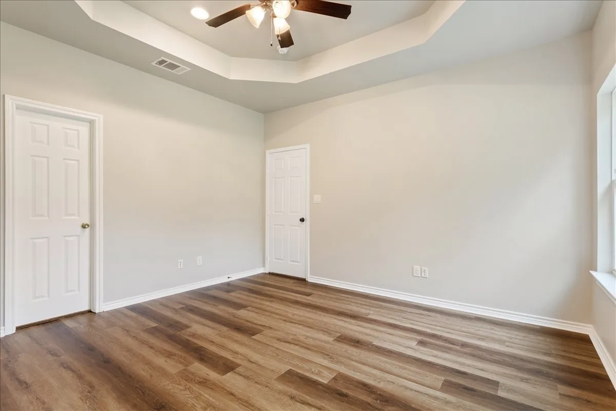 Single Family Residence For Sale in Mc Lennan County , 3525 N 24th Street, Waco, Texas 76708, 3 Bedroom, 2 Bathroom, Garage spaces, 1,530 Sqft, built in 2019, mls#21264681, Real Estate Agent in Waco, Homes For Sale in Mc Lennan county, Homes For Sale in Waco, Realtor in Waco Texas, Real Estate Brokerage Independent Realty Texas, Luminita Cordes Realtor