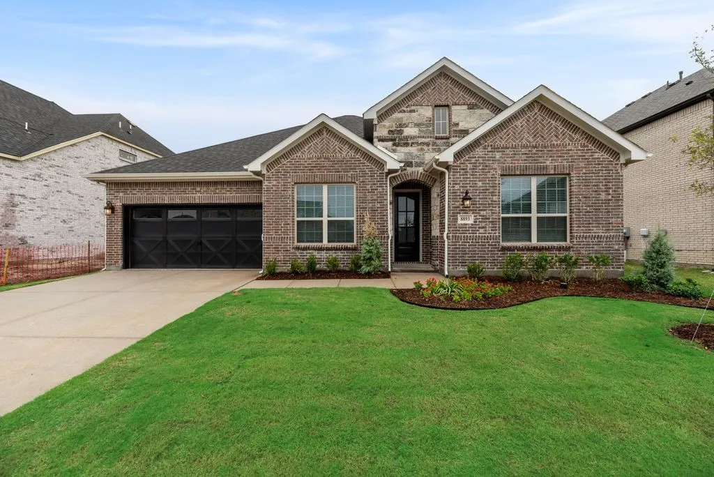 Single Family Residence For Sale in Denton County , 8893 Wyndemere Lane, Frisco, Texas 75036, 3 Bedroom, 3 Bathroom, 2 Garage spaces, 2,243 Sqft, built in 2026, mls#21265549, Real Estate Agent in Frisco, Homes For Sale in Denton county, Homes For Sale in Frisco, Realtor in Frisco Texas, Real Estate Brokerage Independent Realty Texas, Luminita Cordes Realtor