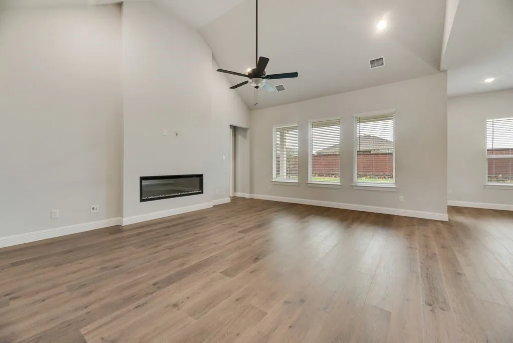 Single Family Residence For Sale in Denton County , 8893 Wyndemere Lane, Frisco, Texas 75036, 3 Bedroom, 3 Bathroom, 2 Garage spaces, 2,243 Sqft, built in 2026, mls#21265549, Real Estate Agent in Frisco, Homes For Sale in Denton county, Homes For Sale in Frisco, Realtor in Frisco Texas, Real Estate Brokerage Independent Realty Texas, Luminita Cordes Realtor