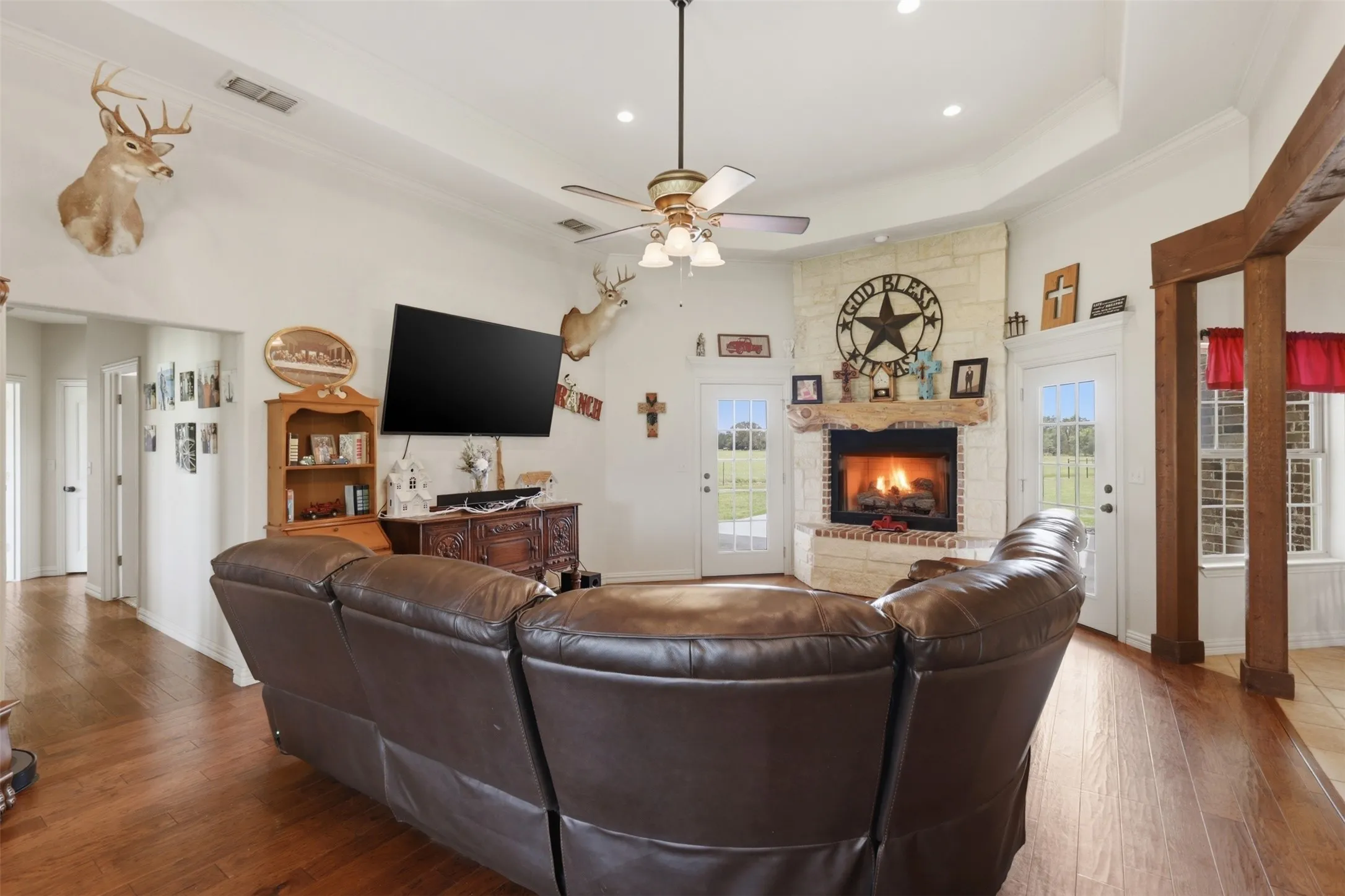 Farm For Sale in Hopkins County , 8737 E FM 1567, Sulphur Springs, Texas 75482, 5 Bedrooms, 3 Bathrooms, 2 Garage spaces, 2,650 Sqft, built in 2013, Price $990,000, mls#21265507, Real Estate Agent in Sulphur Springs, Homes For Sale in Hopkins county, Homes For Sale in Sulphur Springs, Realtor in Sulphur Springs Texas, Real Estate Brokerage Independent Realty Texas, Luminita Cordes Realtor