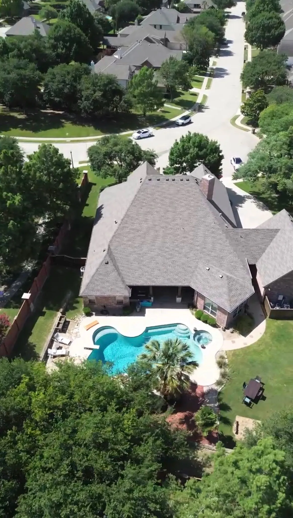 Single Family Residence For Sale in Denton County , 5913 Lavon Drive, Flower Mound, Texas 75028, 4 Bedroom, 3 Bathroom, 4 Garage spaces, 3,931 Sqft, built in 2010, mls#21261210, Real Estate Agent in Flower Mound, Homes For Sale in Denton county, Homes For Sale in Flower Mound, Realtor in Flower Mound Texas, Real Estate Brokerage Independent Realty Texas, Luminita Cordes Realtor