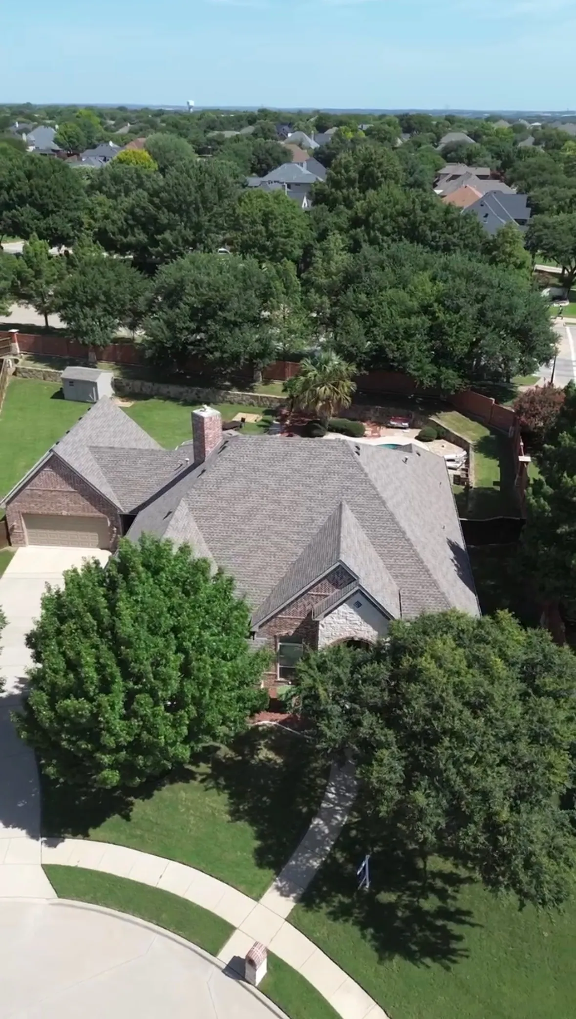 Single Family Residence For Sale in Denton County , 5913 Lavon Drive, Flower Mound, Texas 75028, 4 Bedroom, 3 Bathroom, 4 Garage spaces, 3,931 Sqft, built in 2010, mls#21261210, Real Estate Agent in Flower Mound, Homes For Sale in Denton county, Homes For Sale in Flower Mound, Realtor in Flower Mound Texas, Real Estate Brokerage Independent Realty Texas, Luminita Cordes Realtor