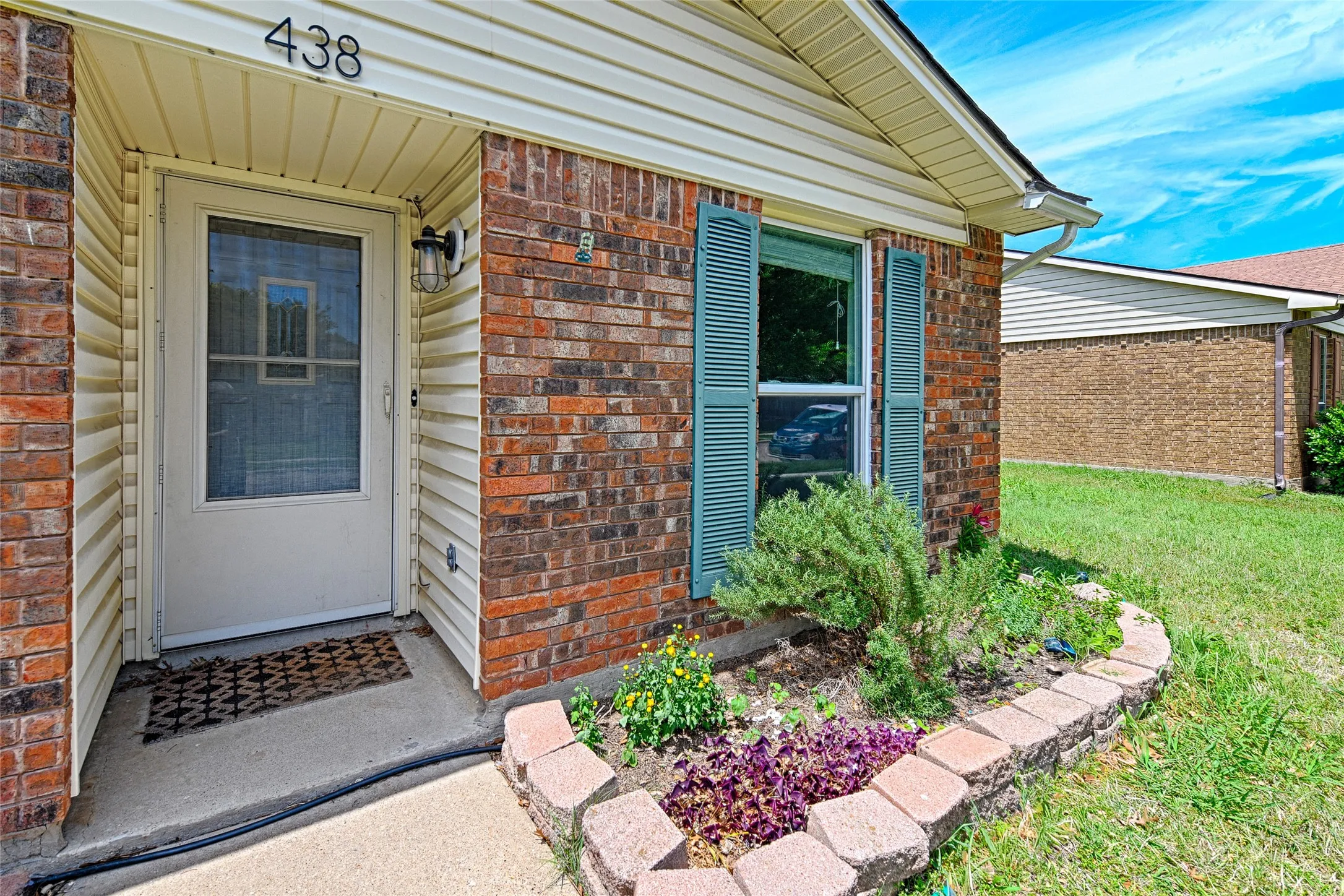 Single Family Residence For Sale in Dallas County , 438 Woodhurst Drive, Coppell, Texas 75019, 3 Bedrooms, 2 Bathrooms, 1 Garage spaces, 1,642 Sqft, built in 1979, Price $410,000, mls#21265606, Real Estate Agent in Coppell, Homes For Sale in Dallas county, Homes For Sale in Coppell, Realtor in Coppell Texas, Real Estate Brokerage Independent Realty Texas, Luminita Cordes Realtor