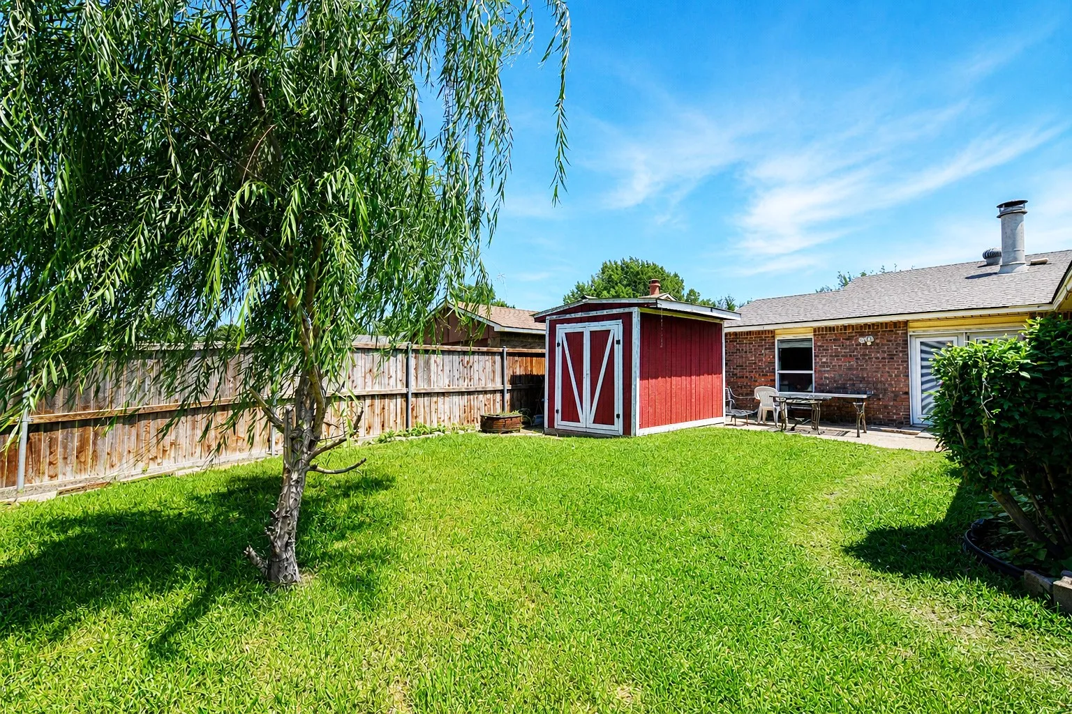 Single Family Residence For Sale in Dallas County , 438 Woodhurst Drive, Coppell, Texas 75019, 3 Bedrooms, 2 Bathrooms, 1 Garage spaces, 1,642 Sqft, built in 1979, Price $410,000, mls#21265606, Real Estate Agent in Coppell, Homes For Sale in Dallas county, Homes For Sale in Coppell, Realtor in Coppell Texas, Real Estate Brokerage Independent Realty Texas, Luminita Cordes Realtor