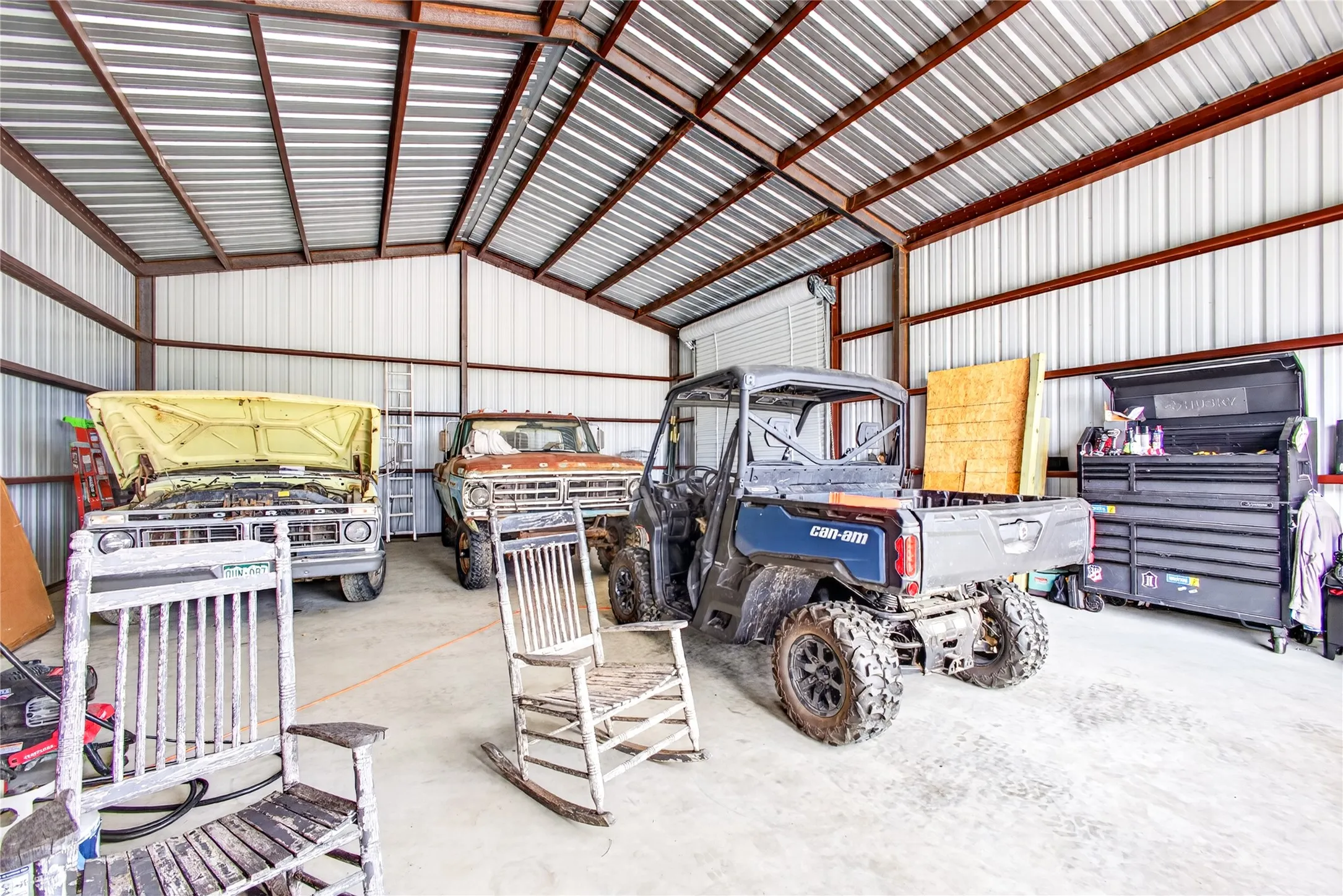 Single Family Residence For Sale in Fannin County , 1705 S Fm 1752, Savoy, Texas 75479, 5 Bedroom, 2 Bathroom, 2 Garage spaces, 2,432 Sqft, built in 2023, mls#21265588, Real Estate Agent in Savoy, Homes For Sale in Fannin county, Homes For Sale in Savoy, Realtor in Savoy Texas, Real Estate Brokerage Independent Realty Texas, Luminita Cordes Realtor
