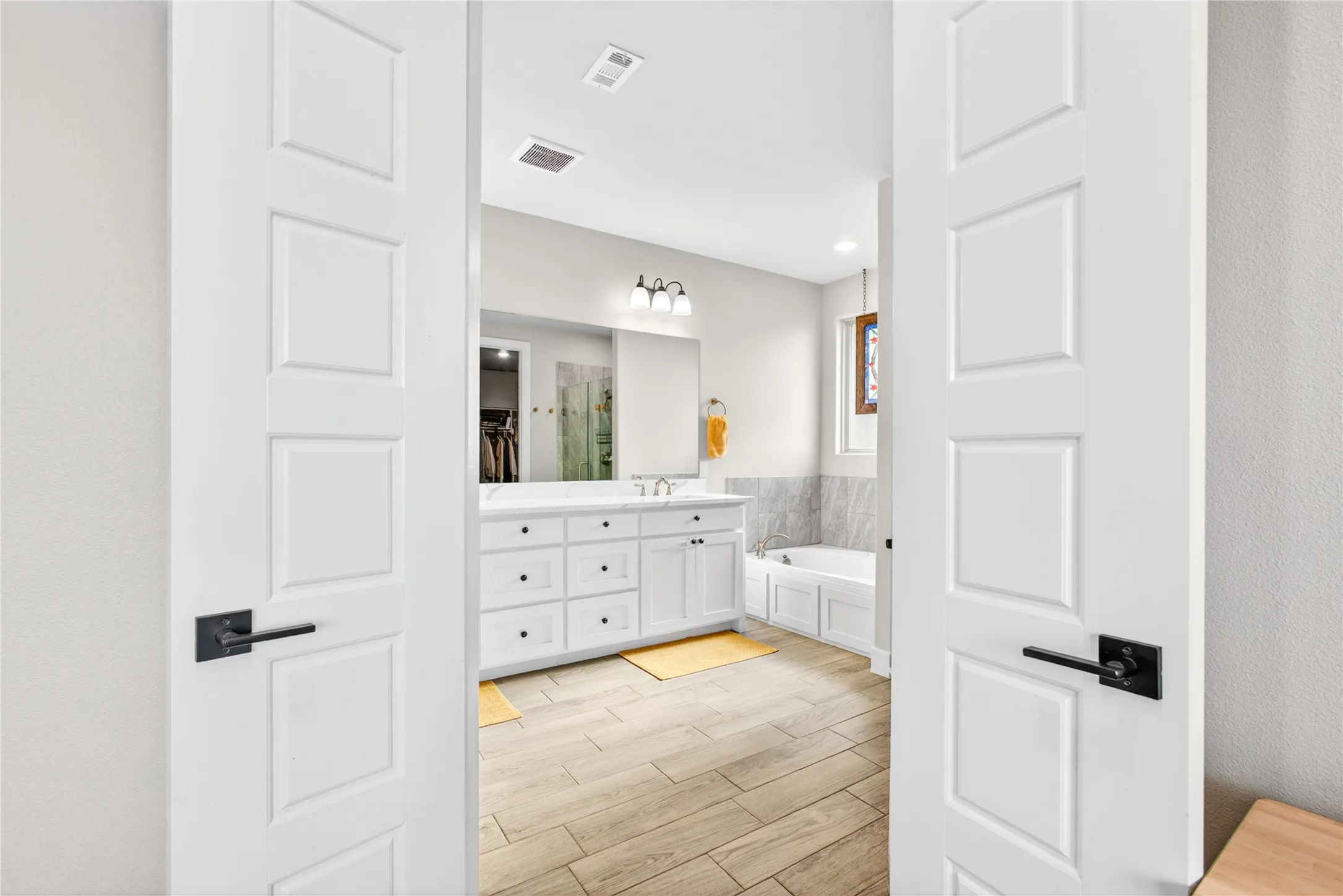 Single Family Residence For Sale in Fannin County , 1705 S Fm 1752, Savoy, Texas 75479, 5 Bedroom, 2 Bathroom, 2 Garage spaces, 2,432 Sqft, built in 2023, mls#21265588, Real Estate Agent in Savoy, Homes For Sale in Fannin county, Homes For Sale in Savoy, Realtor in Savoy Texas, Real Estate Brokerage Independent Realty Texas, Luminita Cordes Realtor