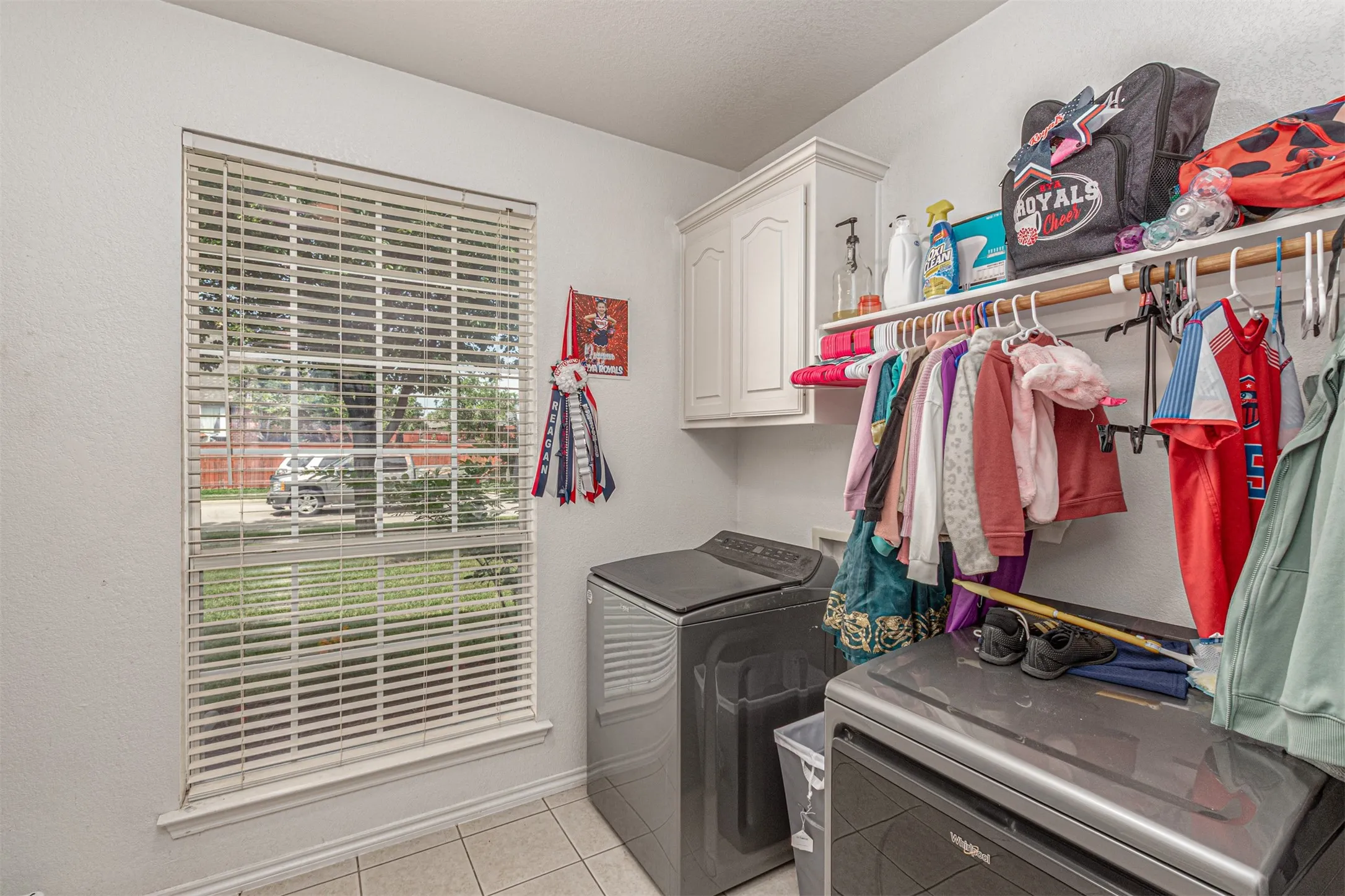 Single Family Residence For Sale in Tarrant County , 5724 Table Rock Drive, Fort Worth, Texas 76131, 4 Bedroom, 3 Bathroom, 2 Garage spaces, 2,462 Sqft, built in 2002, mls#21263443, Real Estate Agent in Fort Worth, Homes For Sale in Tarrant county, Homes For Sale in Fort Worth, Realtor in Fort Worth Texas, Real Estate Brokerage Independent Realty Texas, Luminita Cordes Realtor