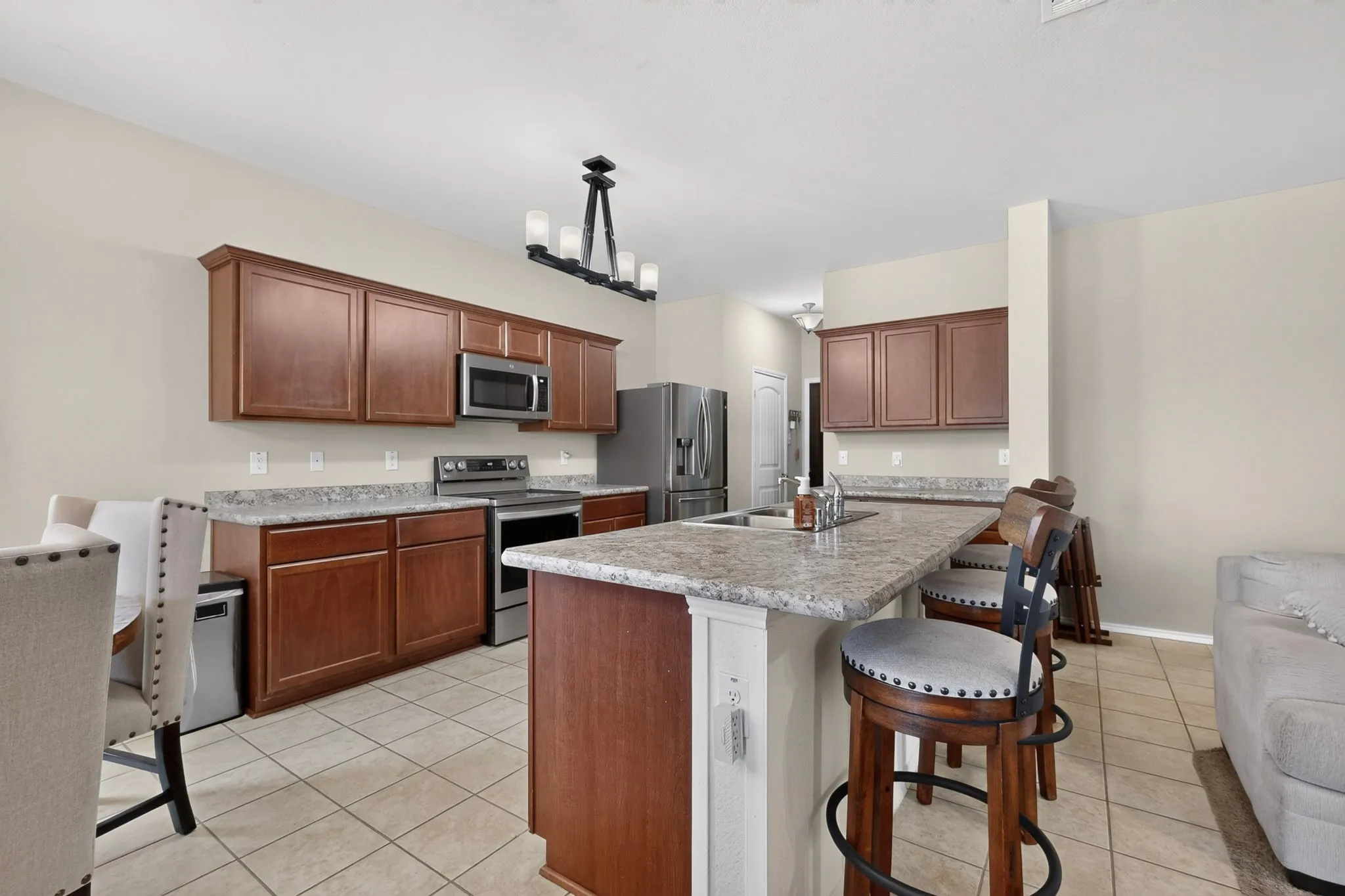 Single Family Residence For Sale in Collin County , 502 Hawthorn Drive, Josephine, Texas 75173, 5 Bedroom, 3 Bathroom, 2 Garage spaces, 2,598 Sqft, built in 2016, mls#21265639, Real Estate Agent in Josephine, Homes For Sale in Collin county, Homes For Sale in Josephine, Realtor in Josephine Texas, Real Estate Brokerage Independent Realty Texas, Luminita Cordes Realtor