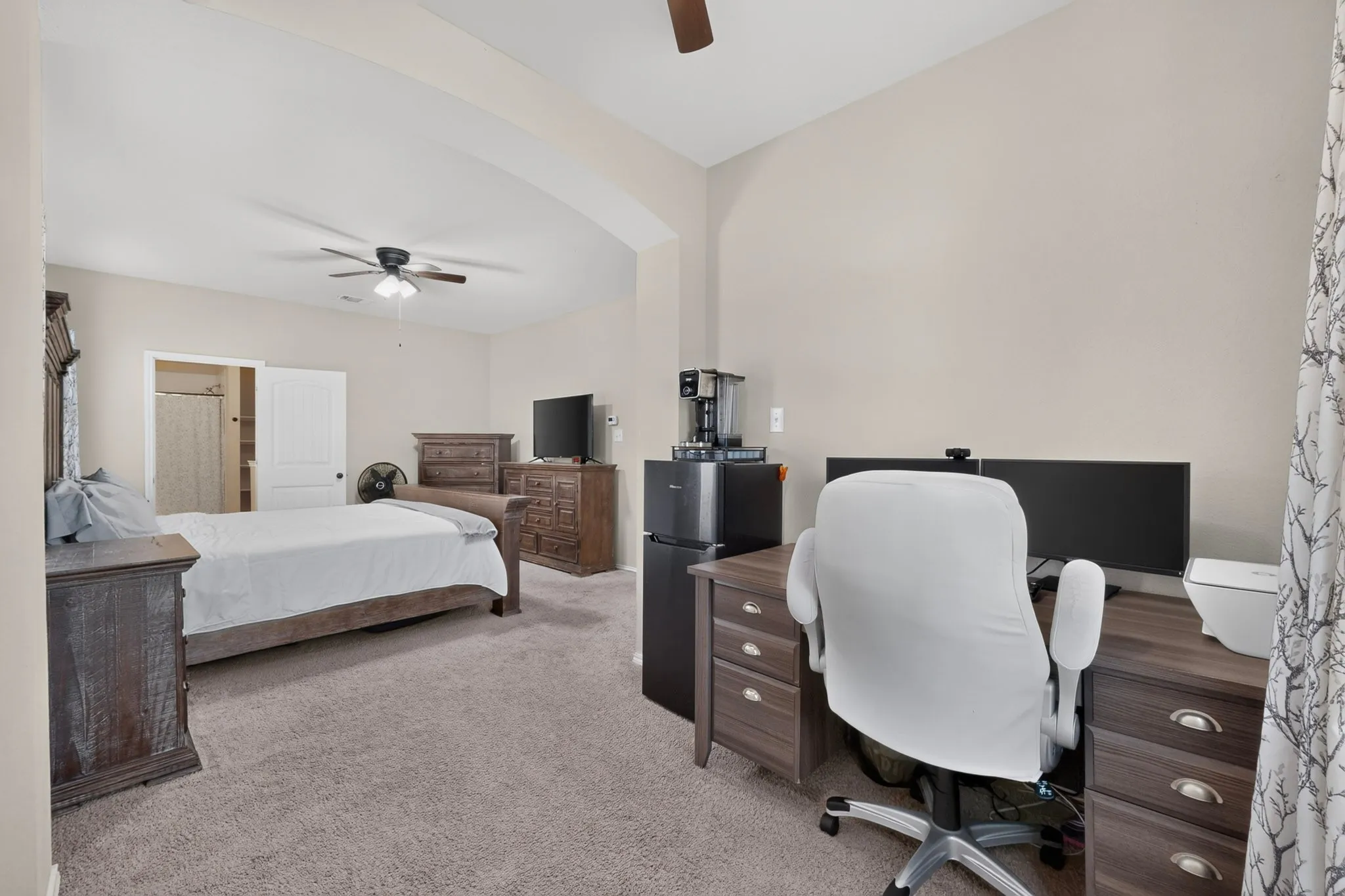 Single Family Residence For Sale in Collin County , 502 Hawthorn Drive, Josephine, Texas 75173, 5 Bedroom, 3 Bathroom, 2 Garage spaces, 2,598 Sqft, built in 2016, mls#21265639, Real Estate Agent in Josephine, Homes For Sale in Collin county, Homes For Sale in Josephine, Realtor in Josephine Texas, Real Estate Brokerage Independent Realty Texas, Luminita Cordes Realtor