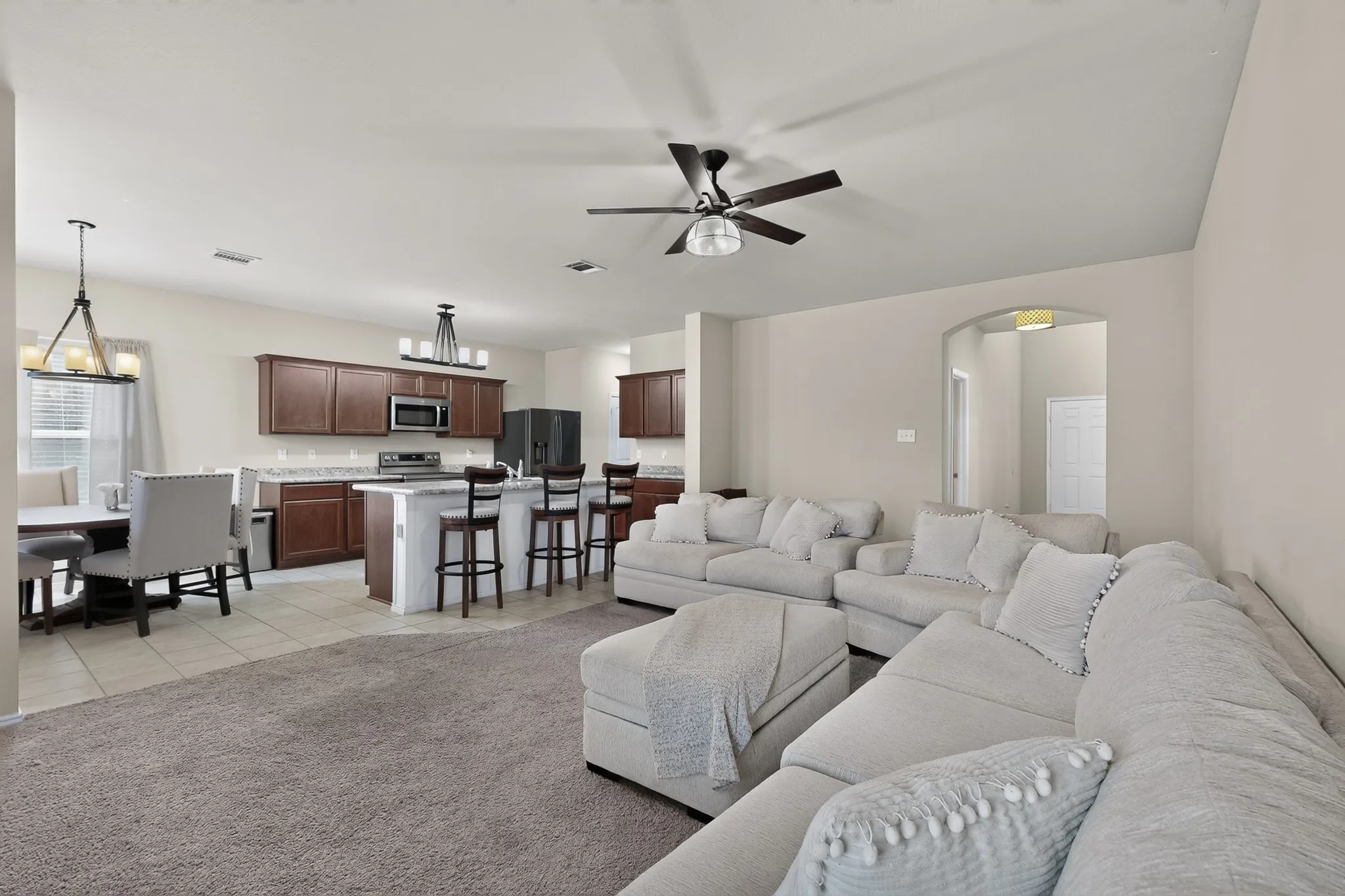 Single Family Residence For Sale in Collin County , 502 Hawthorn Drive, Josephine, Texas 75173, 5 Bedroom, 3 Bathroom, 2 Garage spaces, 2,598 Sqft, built in 2016, mls#21265639, Real Estate Agent in Josephine, Homes For Sale in Collin county, Homes For Sale in Josephine, Realtor in Josephine Texas, Real Estate Brokerage Independent Realty Texas, Luminita Cordes Realtor