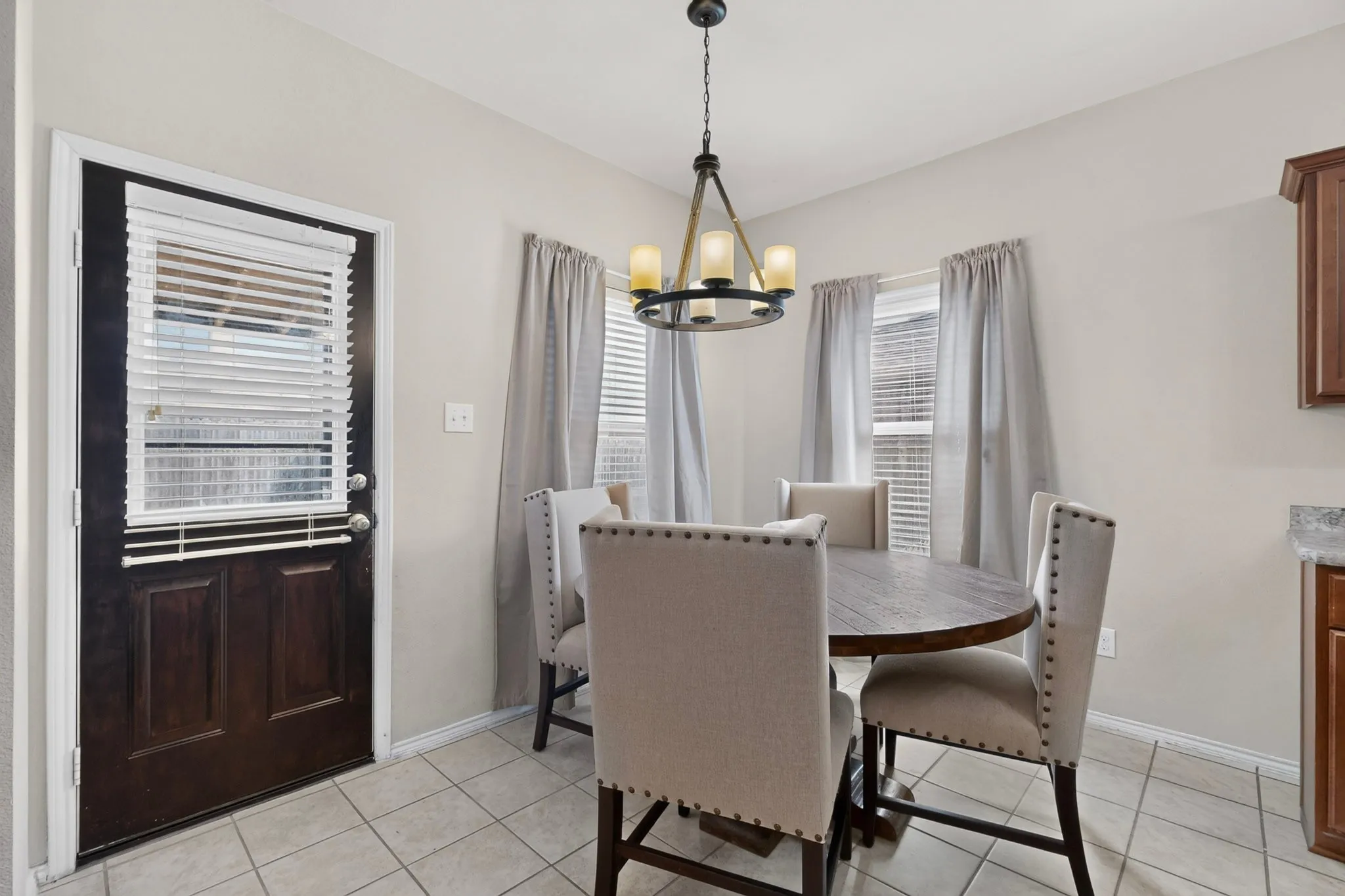 Single Family Residence For Sale in Collin County , 502 Hawthorn Drive, Josephine, Texas 75173, 5 Bedroom, 3 Bathroom, 2 Garage spaces, 2,598 Sqft, built in 2016, mls#21265639, Real Estate Agent in Josephine, Homes For Sale in Collin county, Homes For Sale in Josephine, Realtor in Josephine Texas, Real Estate Brokerage Independent Realty Texas, Luminita Cordes Realtor