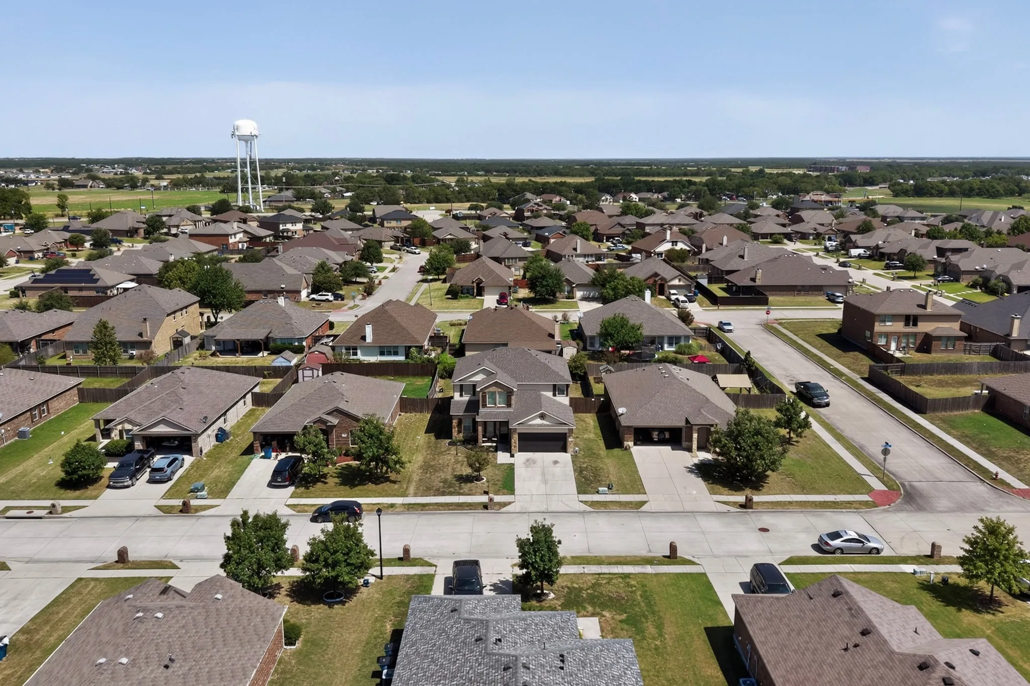 Single Family Residence For Sale in Collin County , 502 Hawthorn Drive, Josephine, Texas 75173, 5 Bedroom, 3 Bathroom, 2 Garage spaces, 2,598 Sqft, built in 2016, mls#21265639, Real Estate Agent in Josephine, Homes For Sale in Collin county, Homes For Sale in Josephine, Realtor in Josephine Texas, Real Estate Brokerage Independent Realty Texas, Luminita Cordes Realtor
