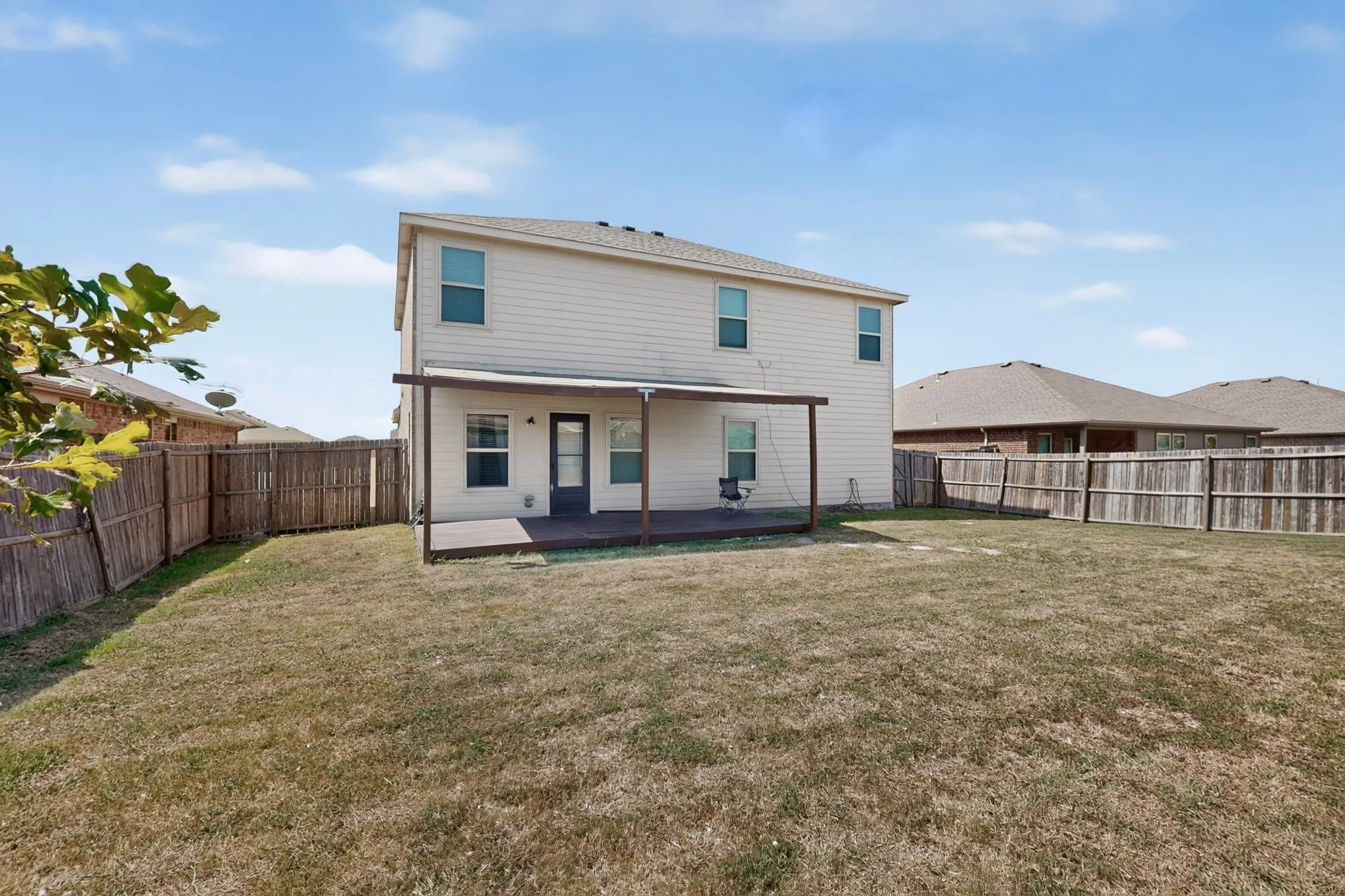 Single Family Residence For Sale in Collin County , 502 Hawthorn Drive, Josephine, Texas 75173, 5 Bedroom, 3 Bathroom, 2 Garage spaces, 2,598 Sqft, built in 2016, mls#21265639, Real Estate Agent in Josephine, Homes For Sale in Collin county, Homes For Sale in Josephine, Realtor in Josephine Texas, Real Estate Brokerage Independent Realty Texas, Luminita Cordes Realtor
