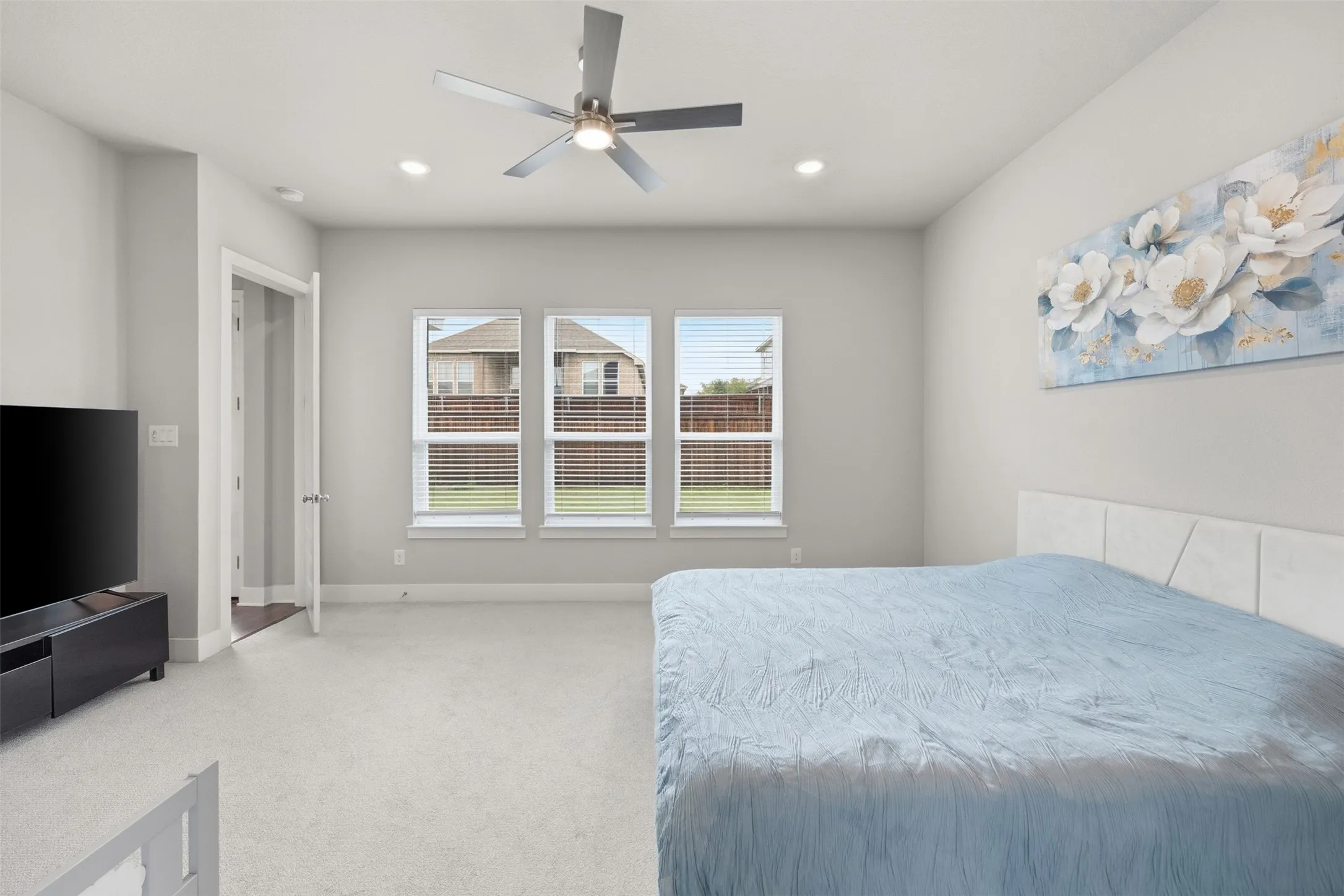 Single Family Residence For Sale in Dallas County , 5805 Heatherwood Loop, Sachse, Texas 75048, 5 Bedroom, 4 Bathroom, 3 Garage spaces, 3,419 Sqft, built in 2022, mls#21243468, Real Estate Agent in Sachse, Homes For Sale in Dallas county, Homes For Sale in Sachse, Realtor in Sachse Texas, Real Estate Brokerage Independent Realty Texas, Luminita Cordes Realtor