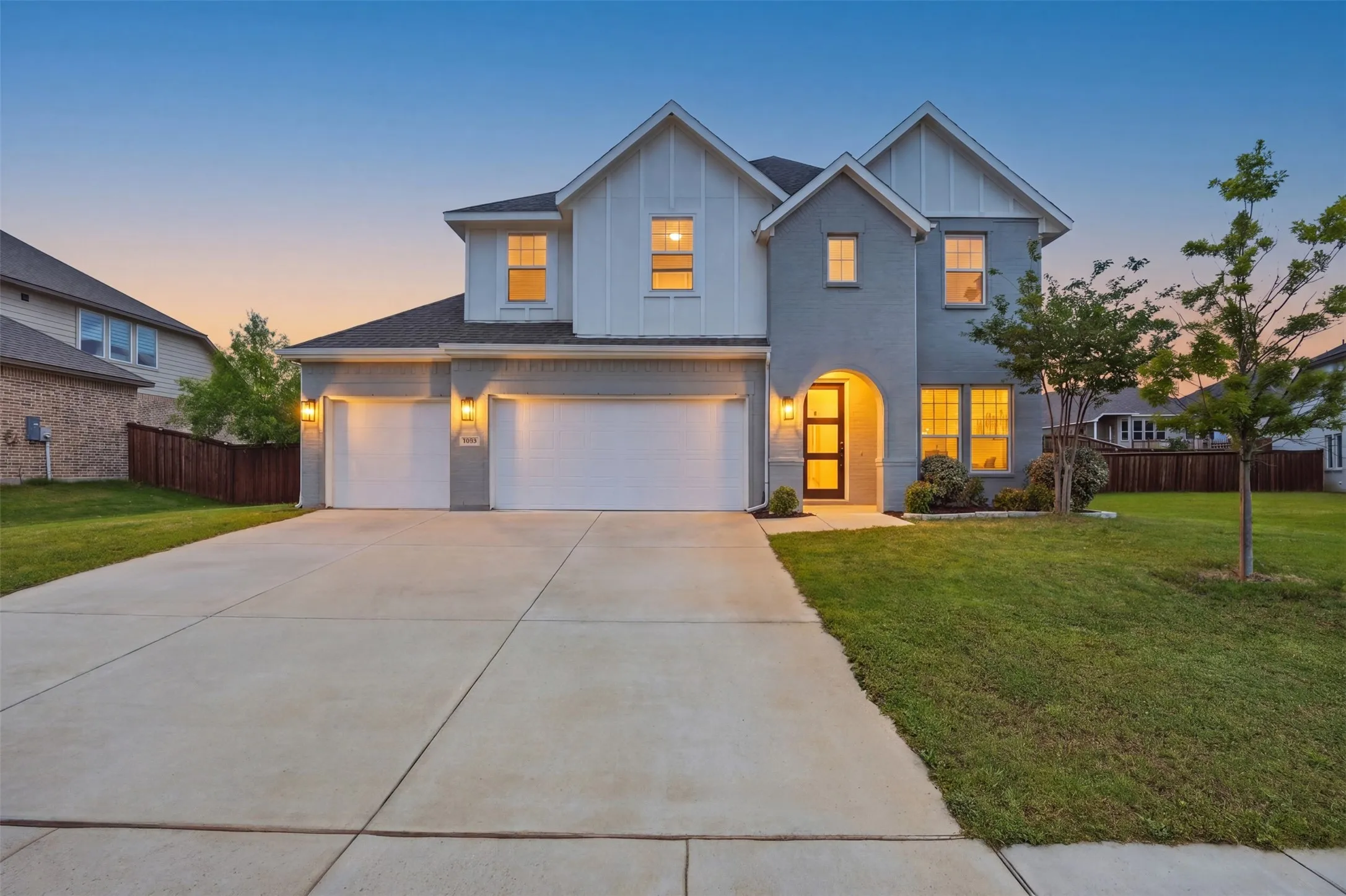 Single Family Residence For Sale in Dallas County , 5805 Heatherwood Loop, Sachse, Texas 75048, 5 Bedroom, 4 Bathroom, 3 Garage spaces, 3,419 Sqft, built in 2022, mls#21243468, Real Estate Agent in Sachse, Homes For Sale in Dallas county, Homes For Sale in Sachse, Realtor in Sachse Texas, Real Estate Brokerage Independent Realty Texas, Luminita Cordes Realtor
