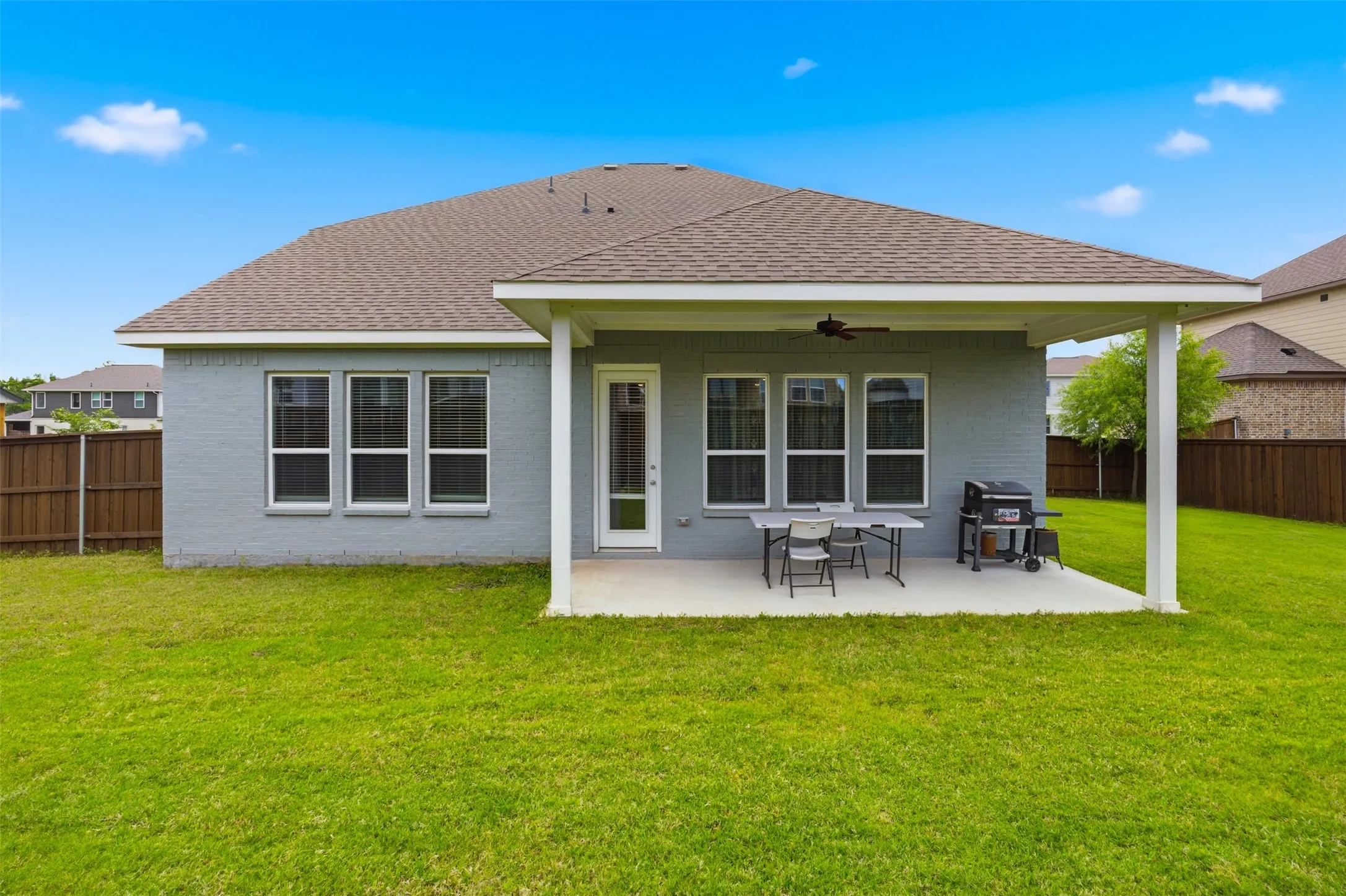 Single Family Residence For Sale in Dallas County , 5805 Heatherwood Loop, Sachse, Texas 75048, 5 Bedroom, 4 Bathroom, 3 Garage spaces, 3,419 Sqft, built in 2022, mls#21243468, Real Estate Agent in Sachse, Homes For Sale in Dallas county, Homes For Sale in Sachse, Realtor in Sachse Texas, Real Estate Brokerage Independent Realty Texas, Luminita Cordes Realtor