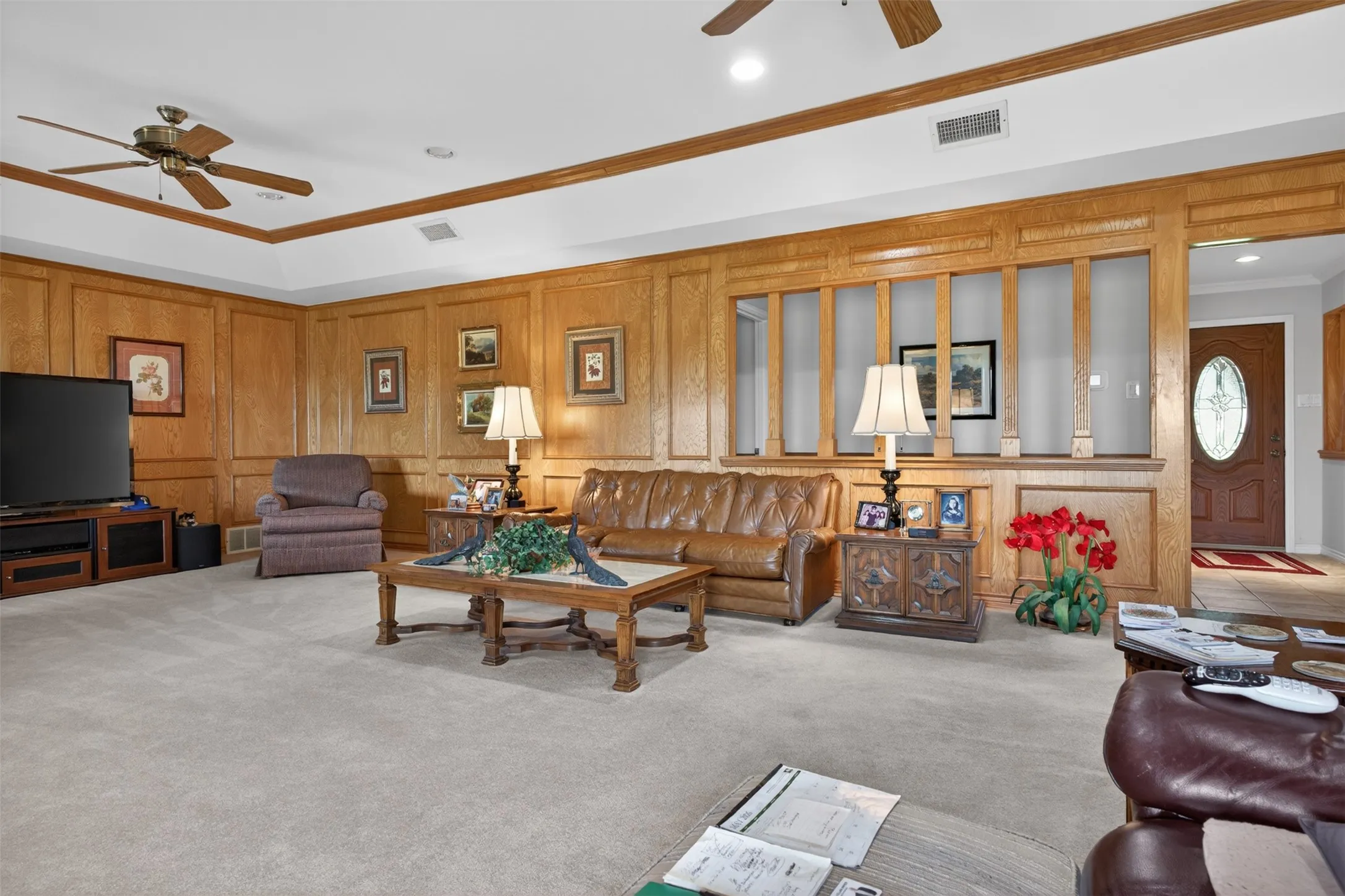 Single Family Residence For Sale in Johnson County , 5309 Burleson Oaks Drive, Burleson, Texas 76028, 3 Bedroom, 2 Bathroom, Garage spaces, 2,991 Sqft, built in 1974, mls#21265576, Real Estate Agent in Burleson, Homes For Sale in Johnson county, Homes For Sale in Burleson, Realtor in Burleson Texas, Real Estate Brokerage Independent Realty Texas, Luminita Cordes Realtor