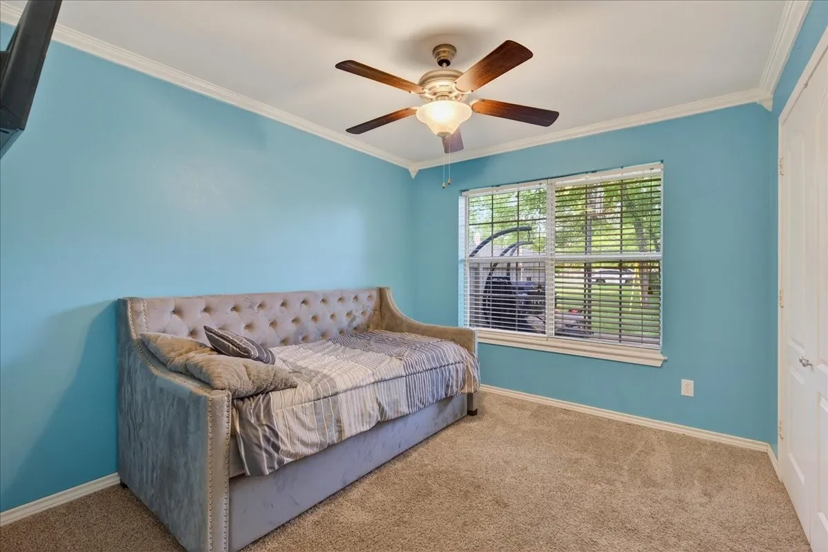 Single Family Residence For Sale in Henderson County , 4 Huckleberry Lane, Star Harbor, Texas 75148, 3 Bedroom, 2 Bathroom, 2 Garage spaces, 1,613 Sqft, built in 2005, mls#21264321, Real Estate Agent in Star Harbor, Homes For Sale in Henderson county, Homes For Sale in Star Harbor, Realtor in Star Harbor Texas, Real Estate Brokerage Independent Realty Texas, Luminita Cordes Realtor